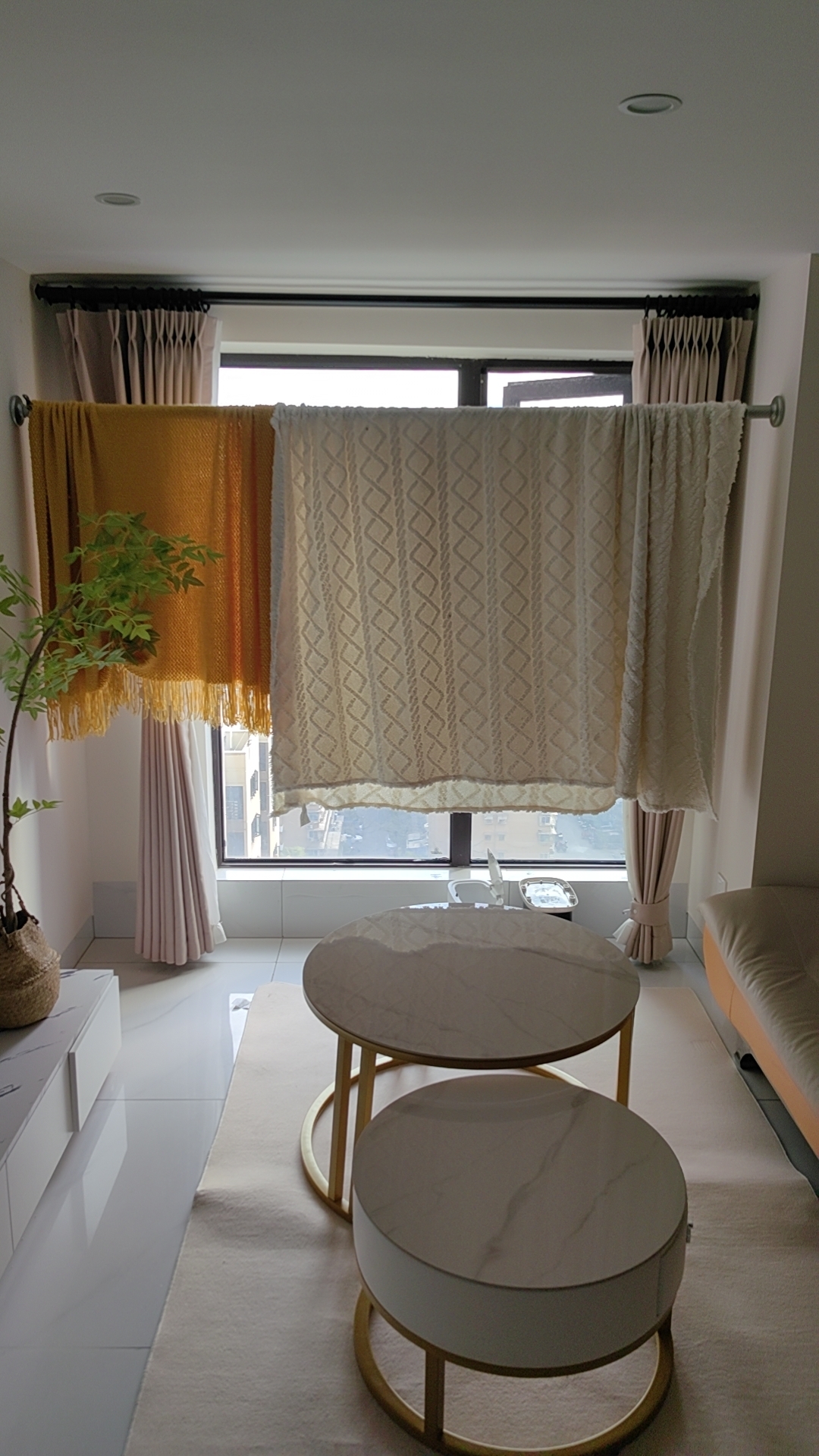 卓越江岸 2室1厅1卫 2600.0元/月 卓越江岸 2室1厅1卫 2600.0元/月室内图