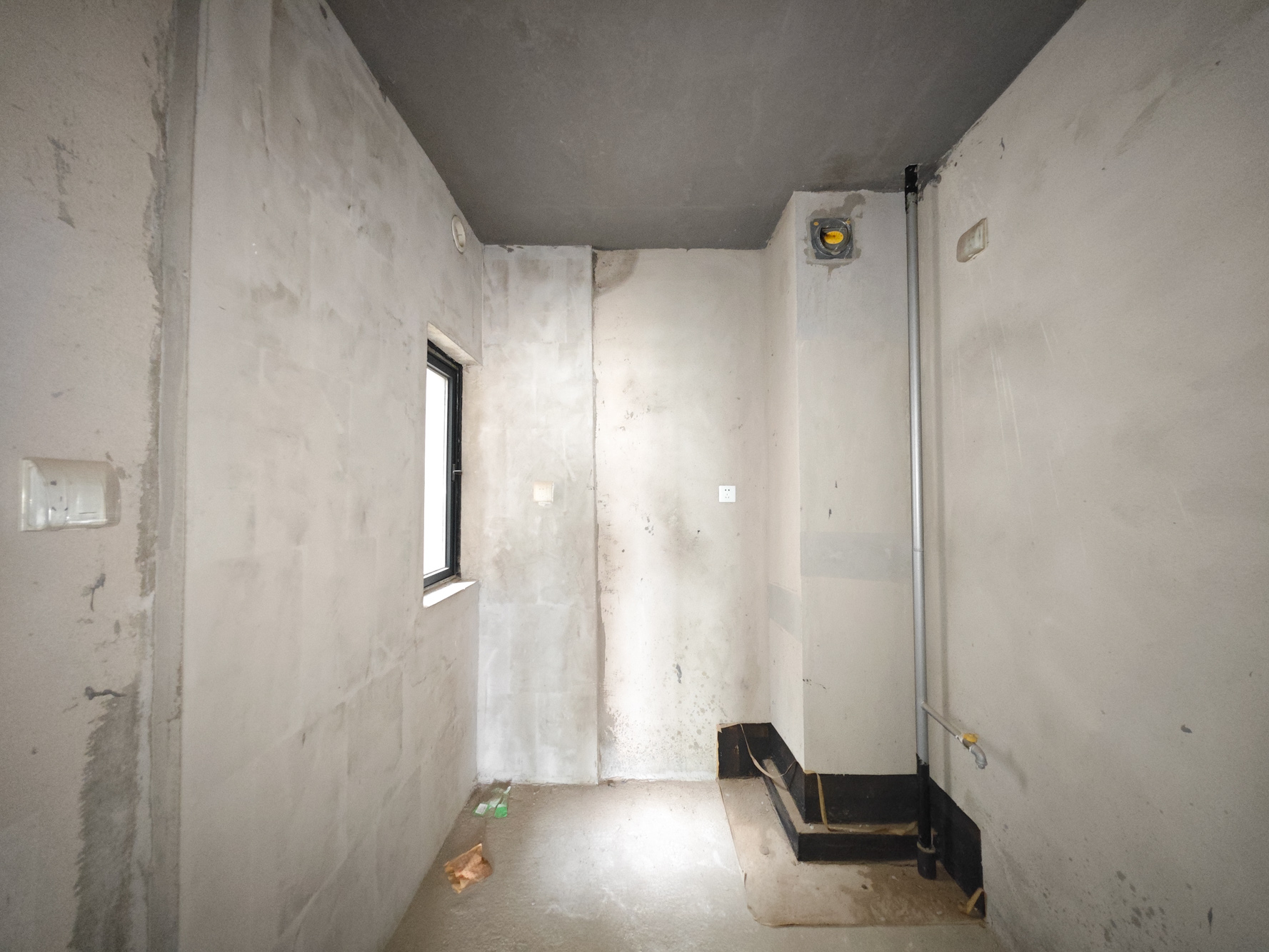 中建嘉和城  3室2厅1卫   79.00万厨房