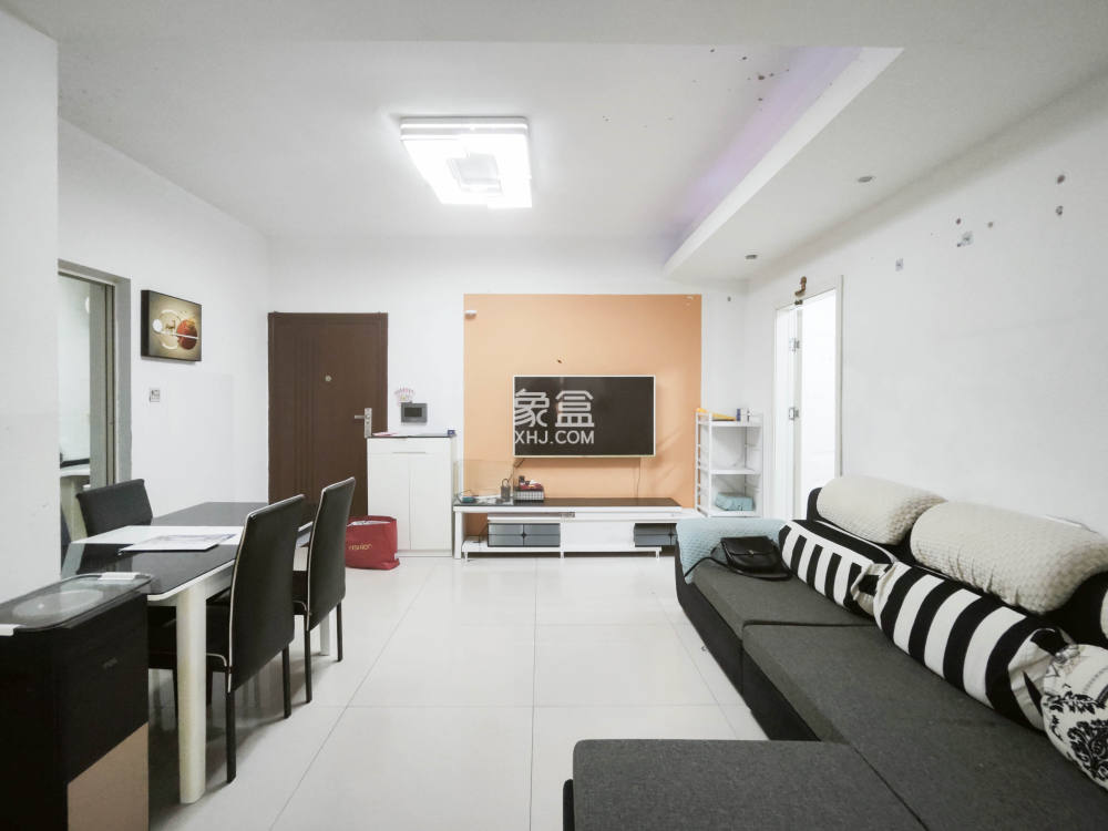 华悦城  3室2厅1卫    69.0万