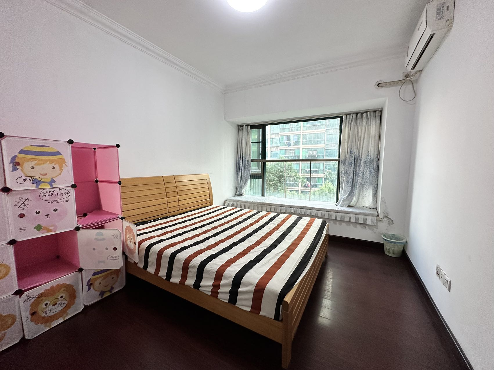 恒大名都  3室2厅2卫    1500.0元/月 恒大名都  3室2厅2卫    1500.0元/月室内图