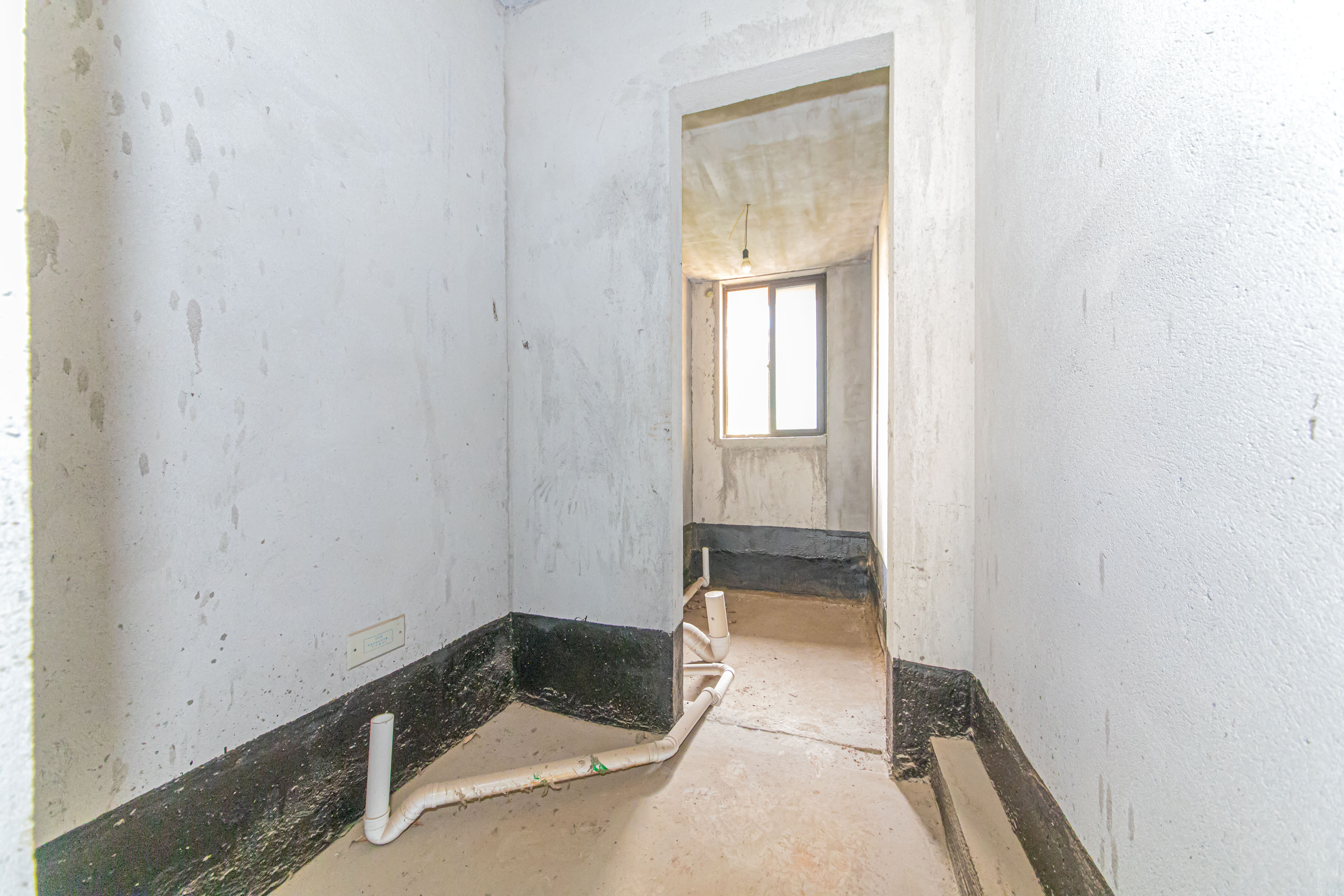 鑫远悦城(鑫远悦时代) 4室2厅2卫 110.0万 鑫远悦城(鑫远悦时代) 4室2厅2卫 110.0万卫生间