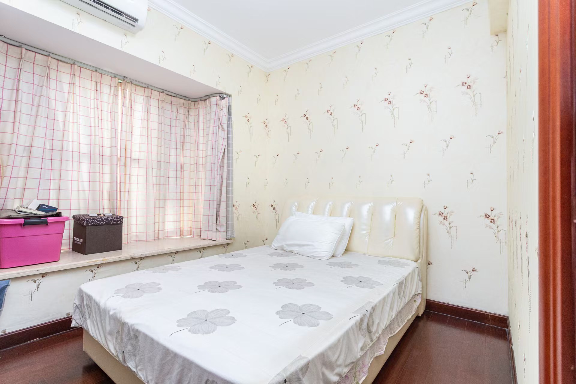 恒大名都 3室2厅1卫 2000.0元/月 恒大名都 3室2厅1卫 2000.0元/月室内图