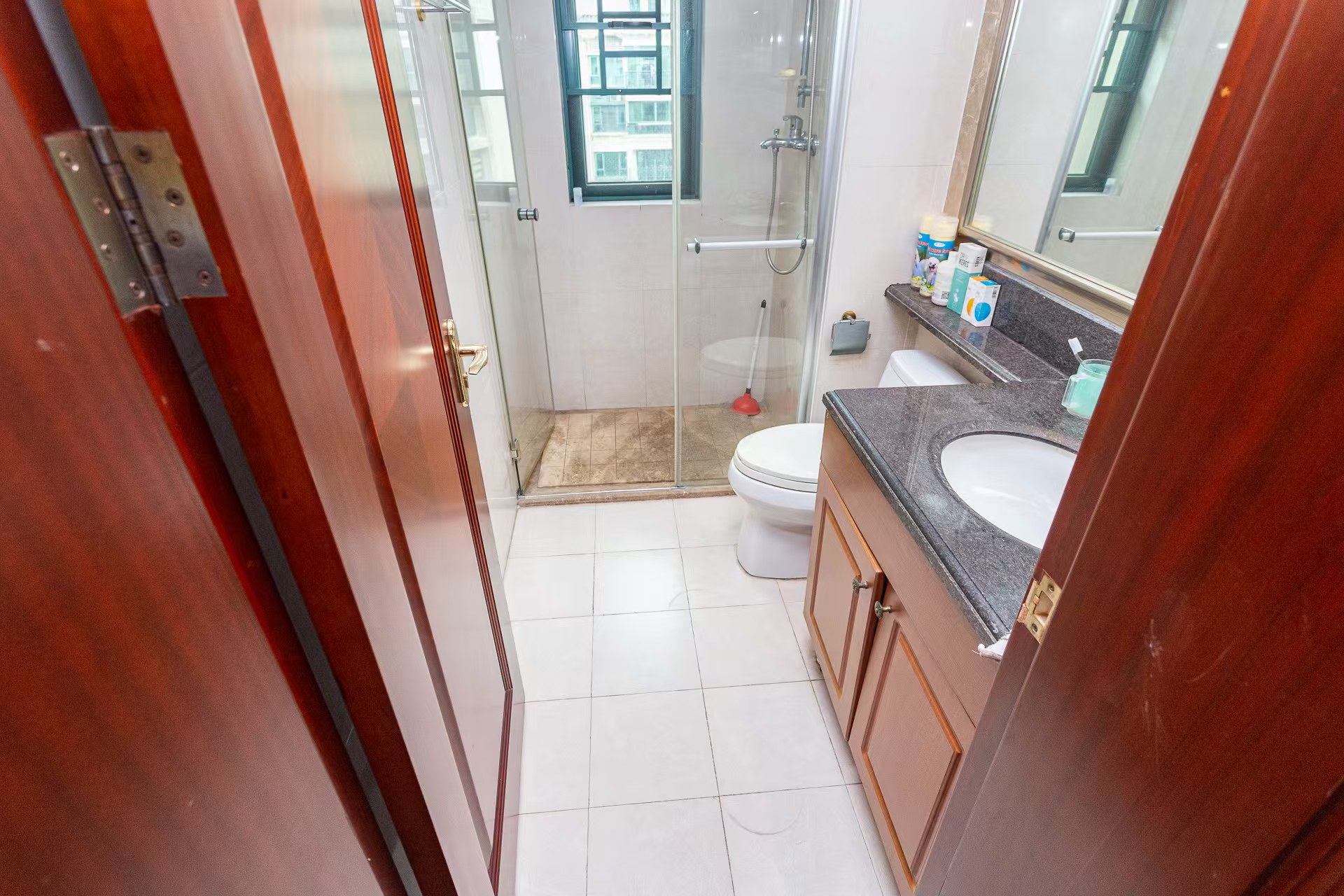 恒大名都 3室2厅1卫 2000.0元/月 恒大名都 3室2厅1卫 2000.0元/月室内图