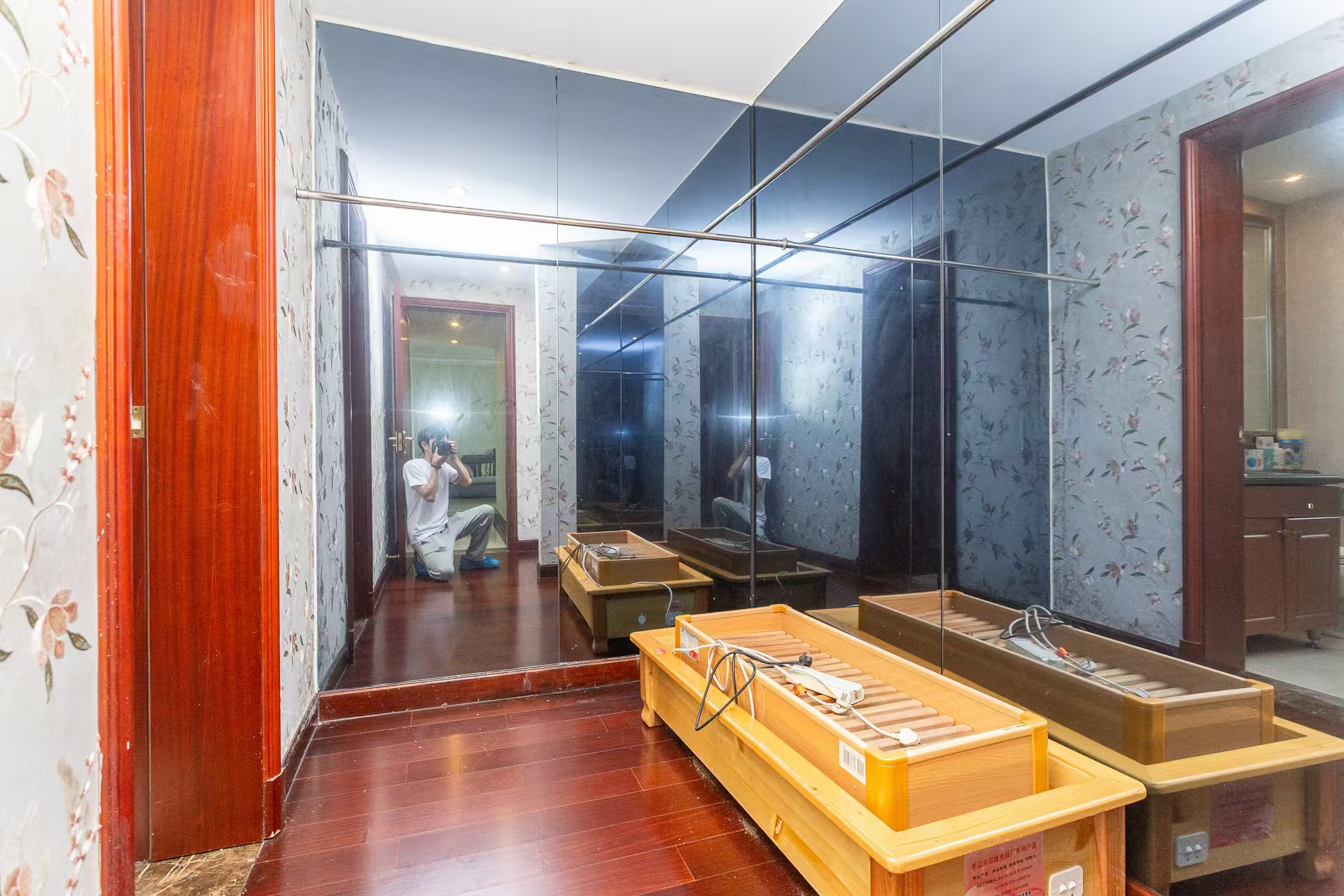 恒大名都 3室2厅1卫 2000.0元/月 恒大名都 3室2厅1卫 2000.0元/月室内图