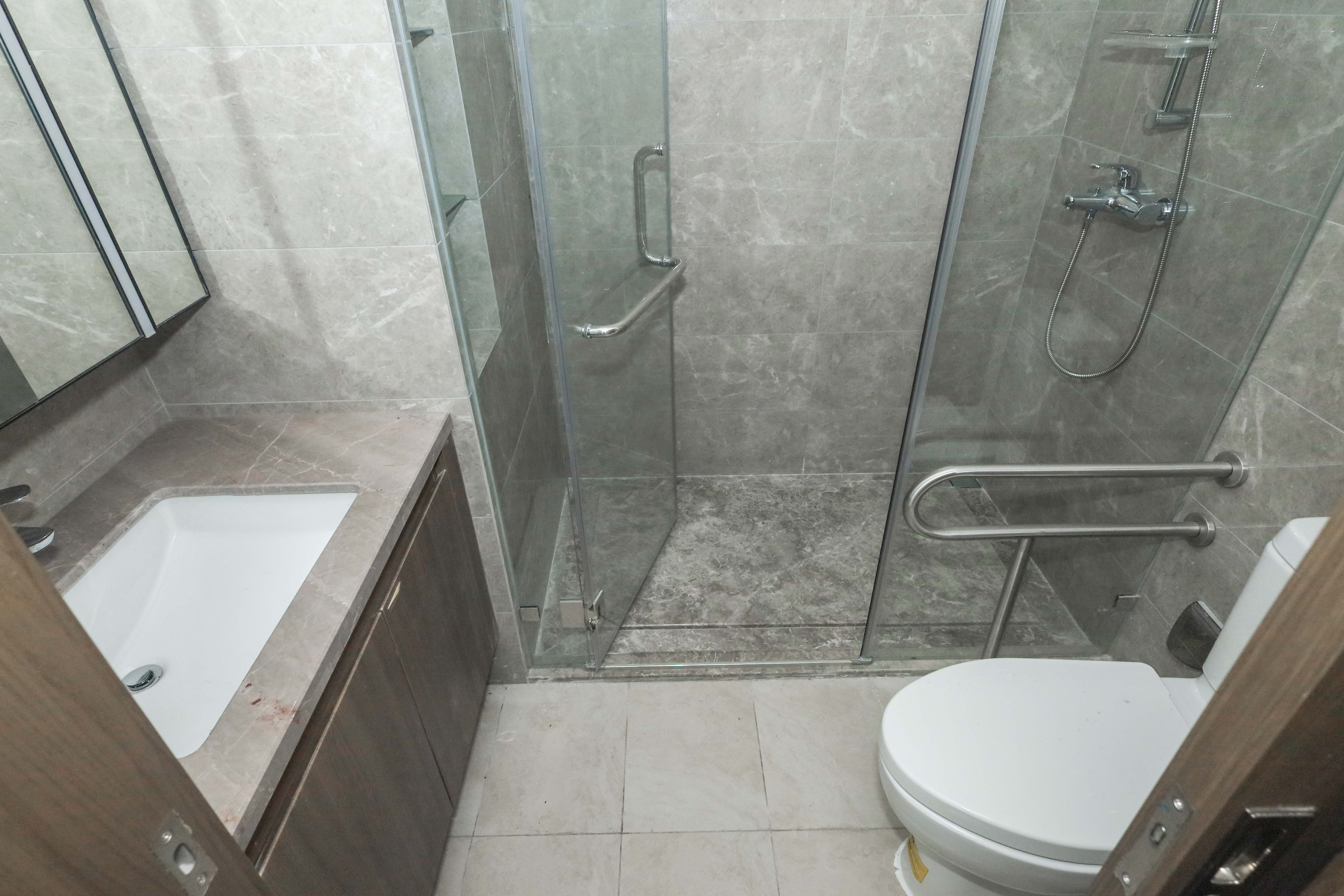 梅溪华府(新城金茂梦想华府) 4室2厅2卫 320.0万 梅溪华府(新城金茂梦想华府) 4室2厅2卫 320.0万卫生间