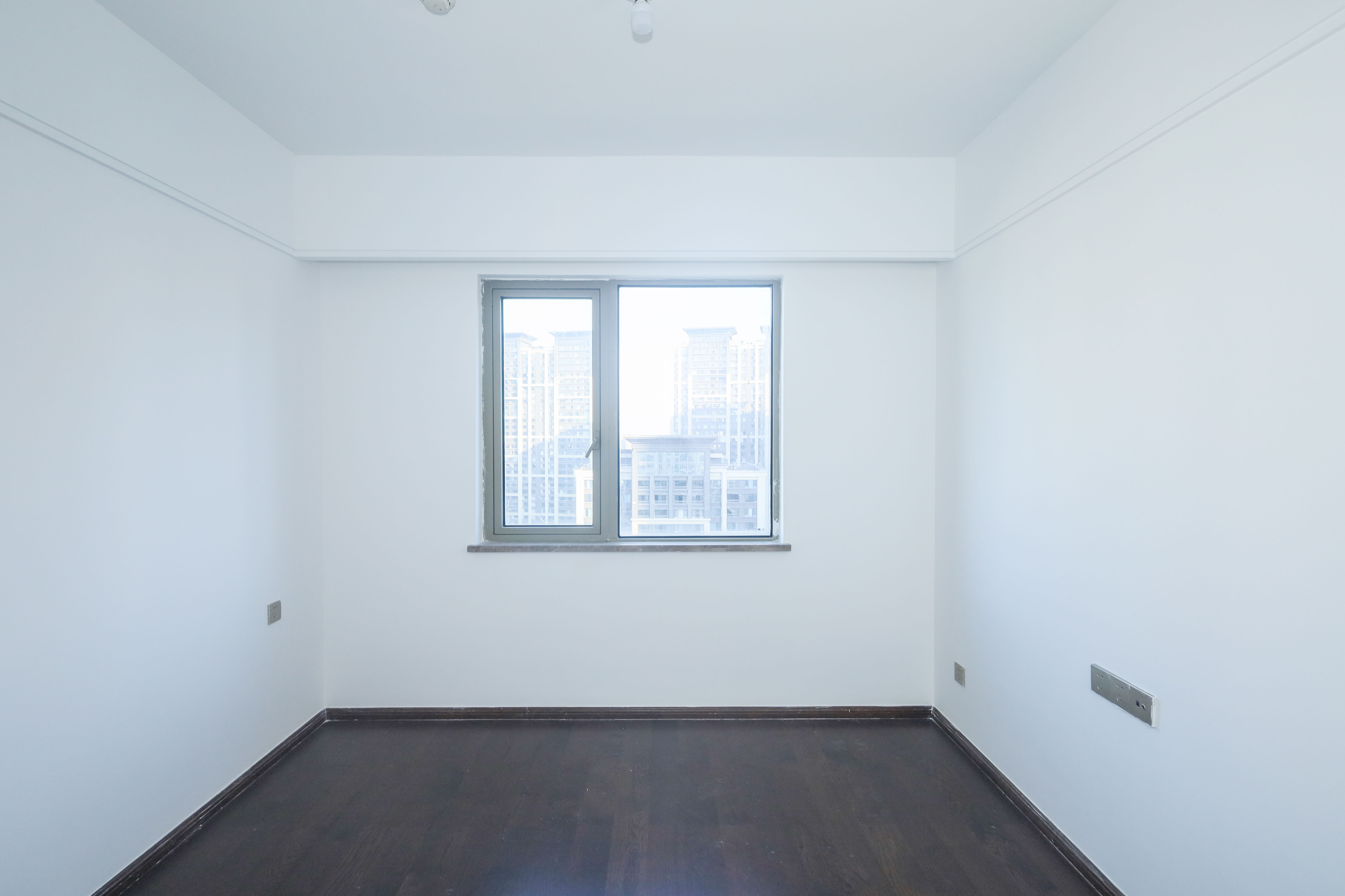 梅溪华府(新城金茂梦想华府) 4室2厅2卫 320.0万 梅溪华府(新城金茂梦想华府) 4室2厅2卫 320.0万卧室