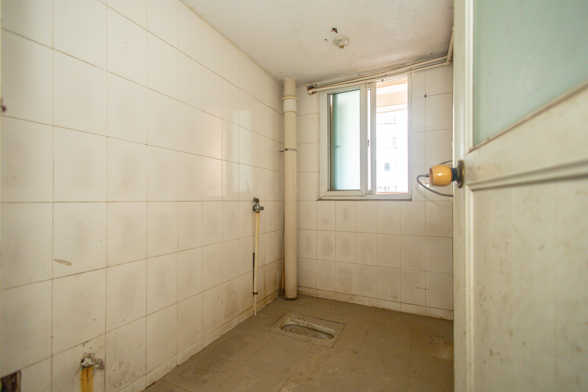 晶华美地  3室2厅2卫    69.8万 晶华美地  3室2厅2卫    69.8万卫生间