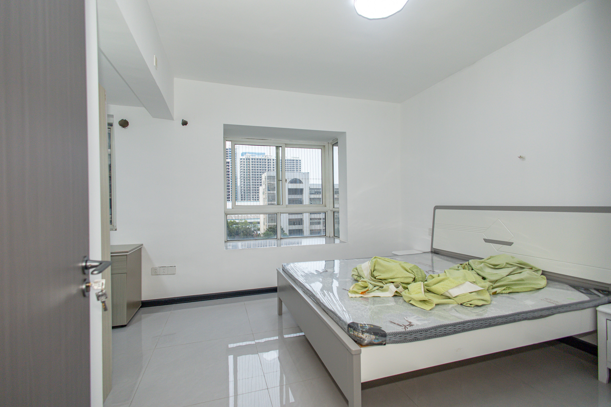 时代星城 3室2厅2卫 59.69万 时代星城 3室2厅2卫 59.69万卧室