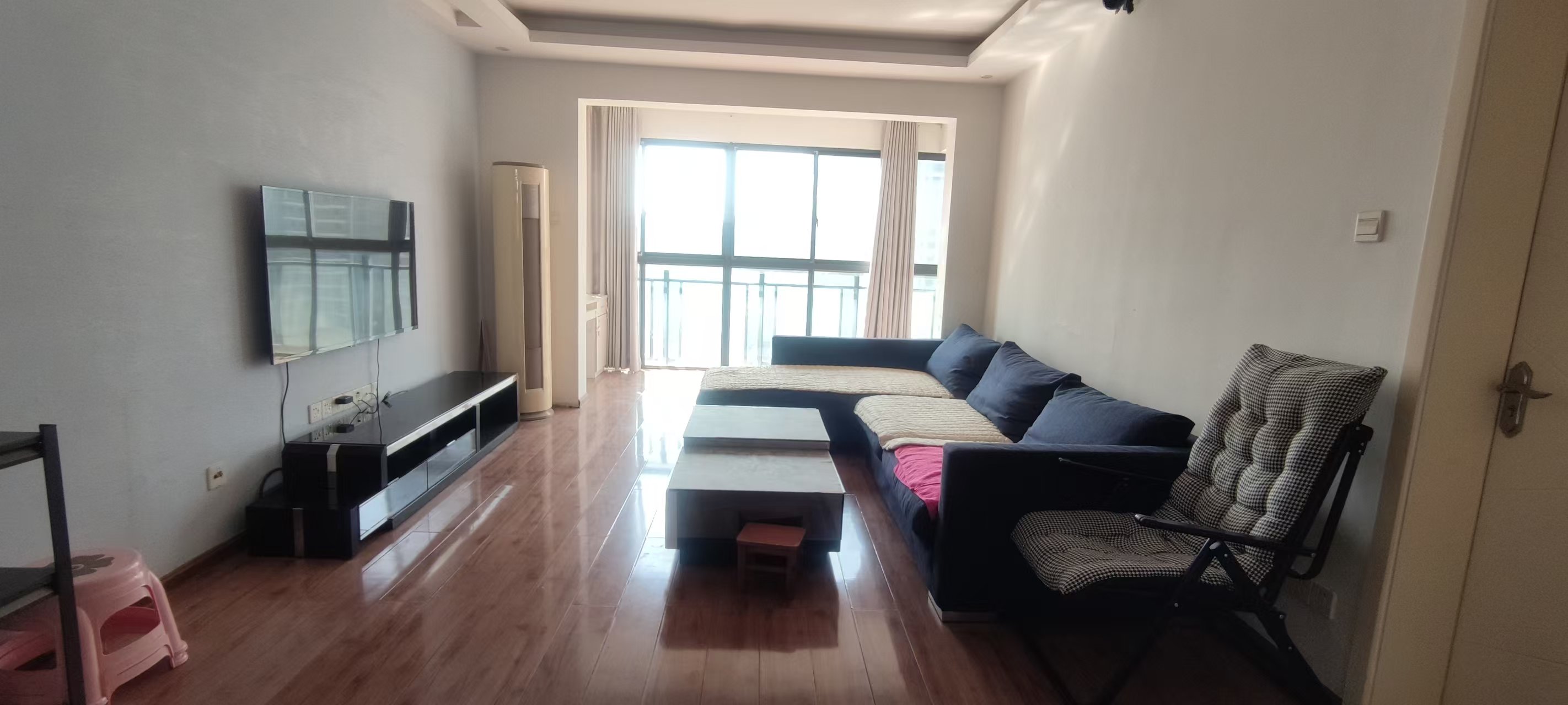 钱隆学府一、二期 2室2厅1卫 2400.0元/月 钱隆学府一、二期 2室2厅1卫 2400.0元/月户型图