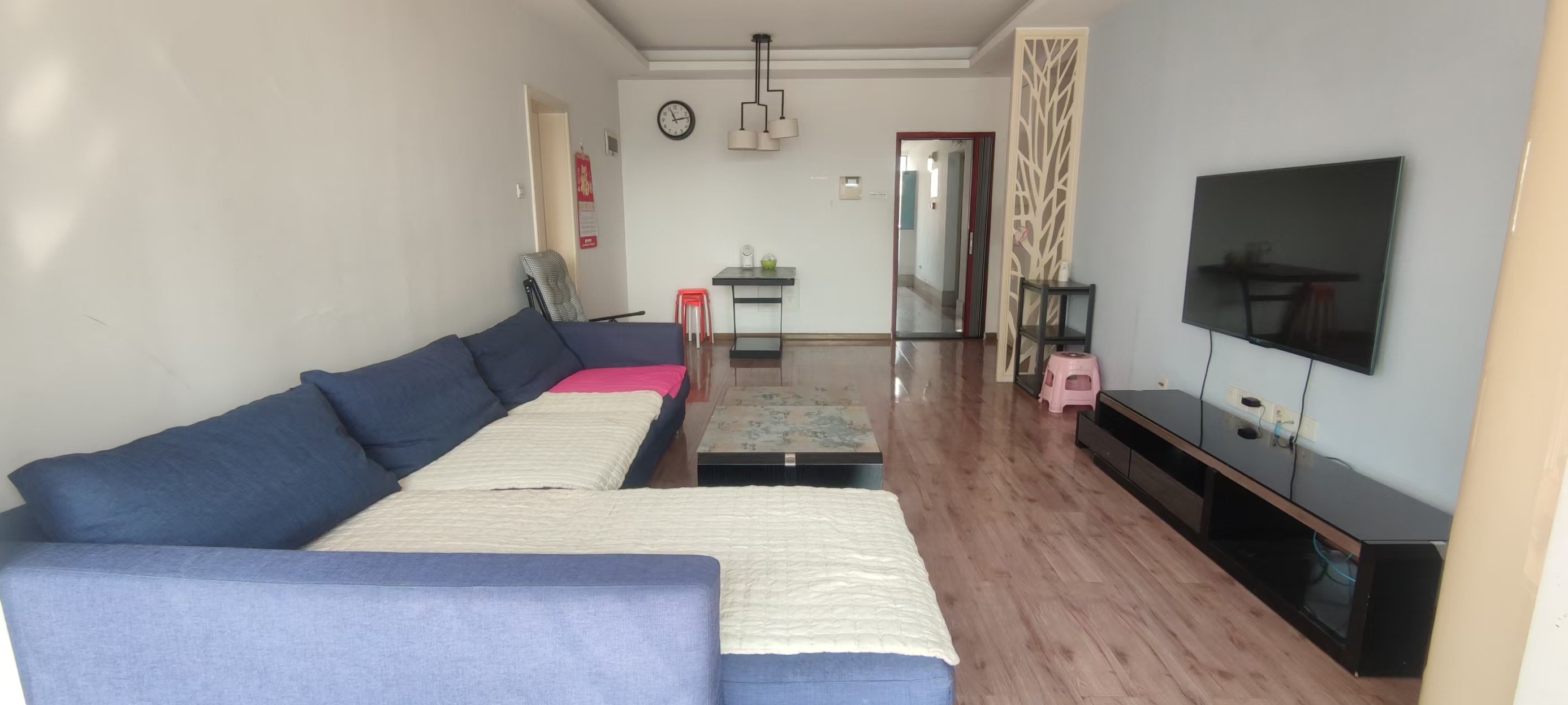 钱隆学府一、二期 2室2厅1卫 2400.0元/月 钱隆学府一、二期 2室2厅1卫 2400.0元/月室内图