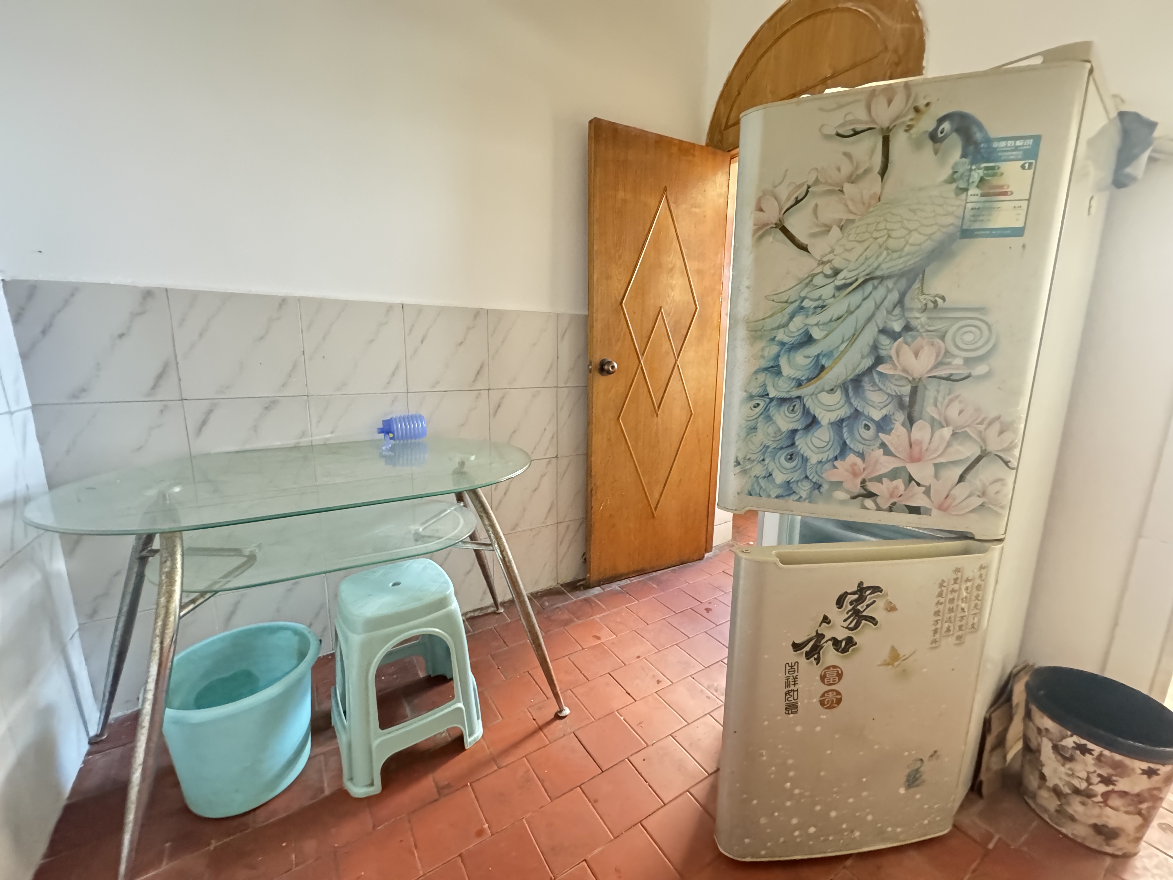 人民新村  1室0厅0卫    1100.0元/月 人民新村  1室0厅0卫    1100.0元/月室内图