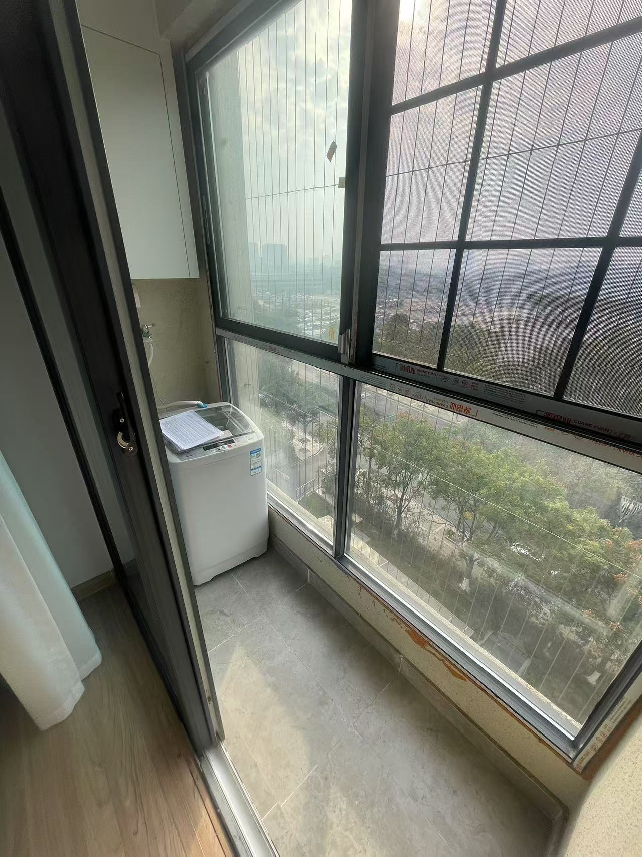 新长海漓湘悦  1室1厅1卫    1400.0元/月 新长海漓湘悦  1室1厅1卫    1400.0元/月室内图