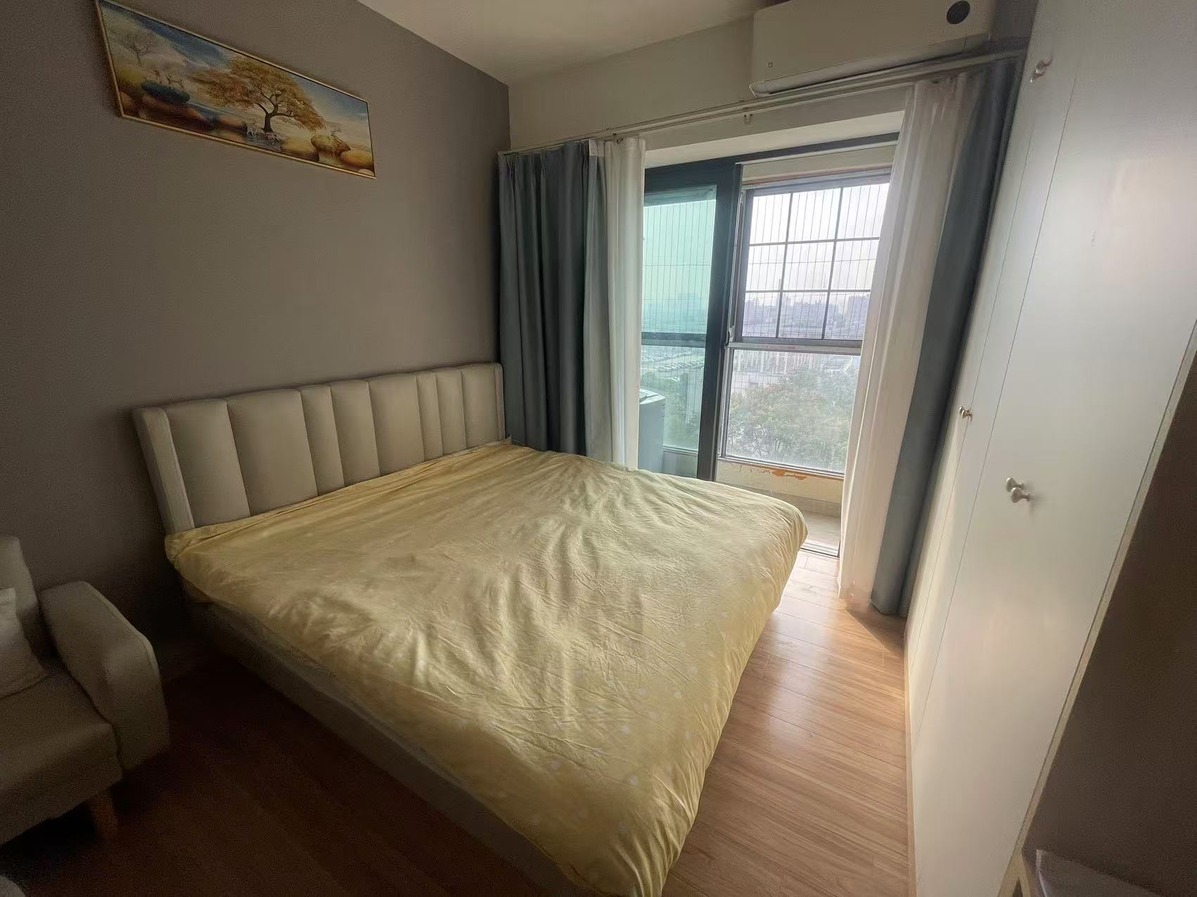 新长海漓湘悦  1室1厅1卫    1400.0元/月 新长海漓湘悦  1室1厅1卫    1400.0元/月室内图