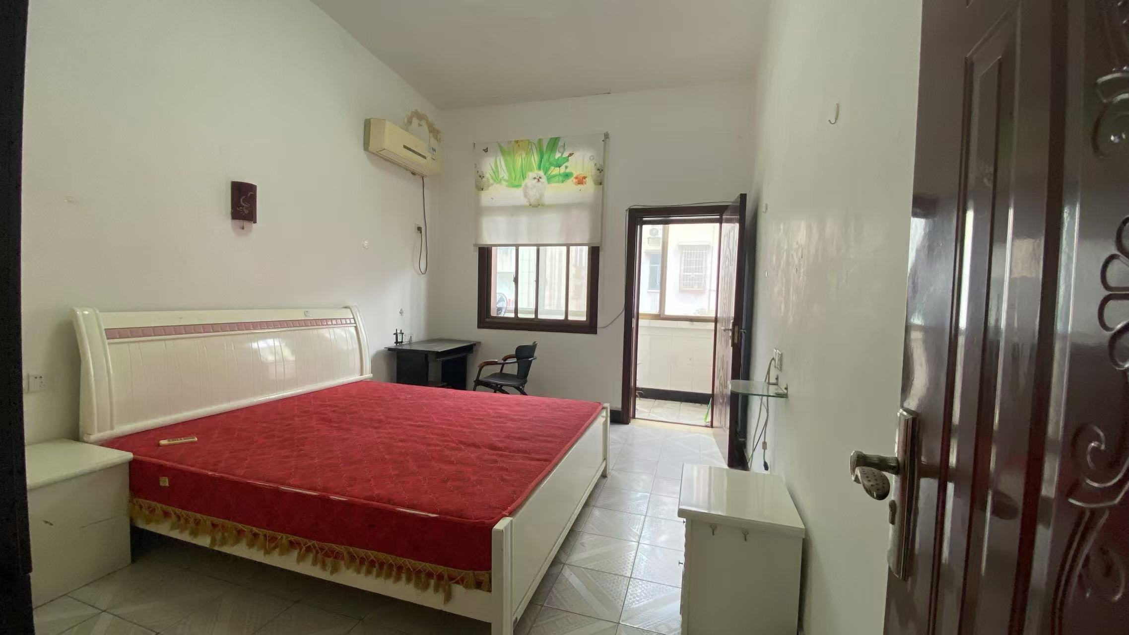 针织新村小区(内衣厂家属楼) 1室1厅1卫 400.0元/月 针织新村小区(内衣厂家属楼) 1室1厅1卫 400.0元/月室内图