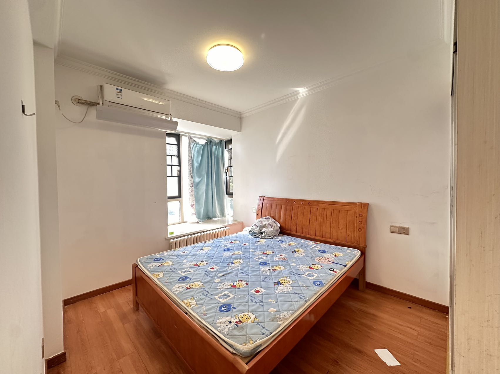 怡海星城  3室2厅2卫    2200.0元/月 怡海星城  3室2厅2卫    2200.0元/月室内图