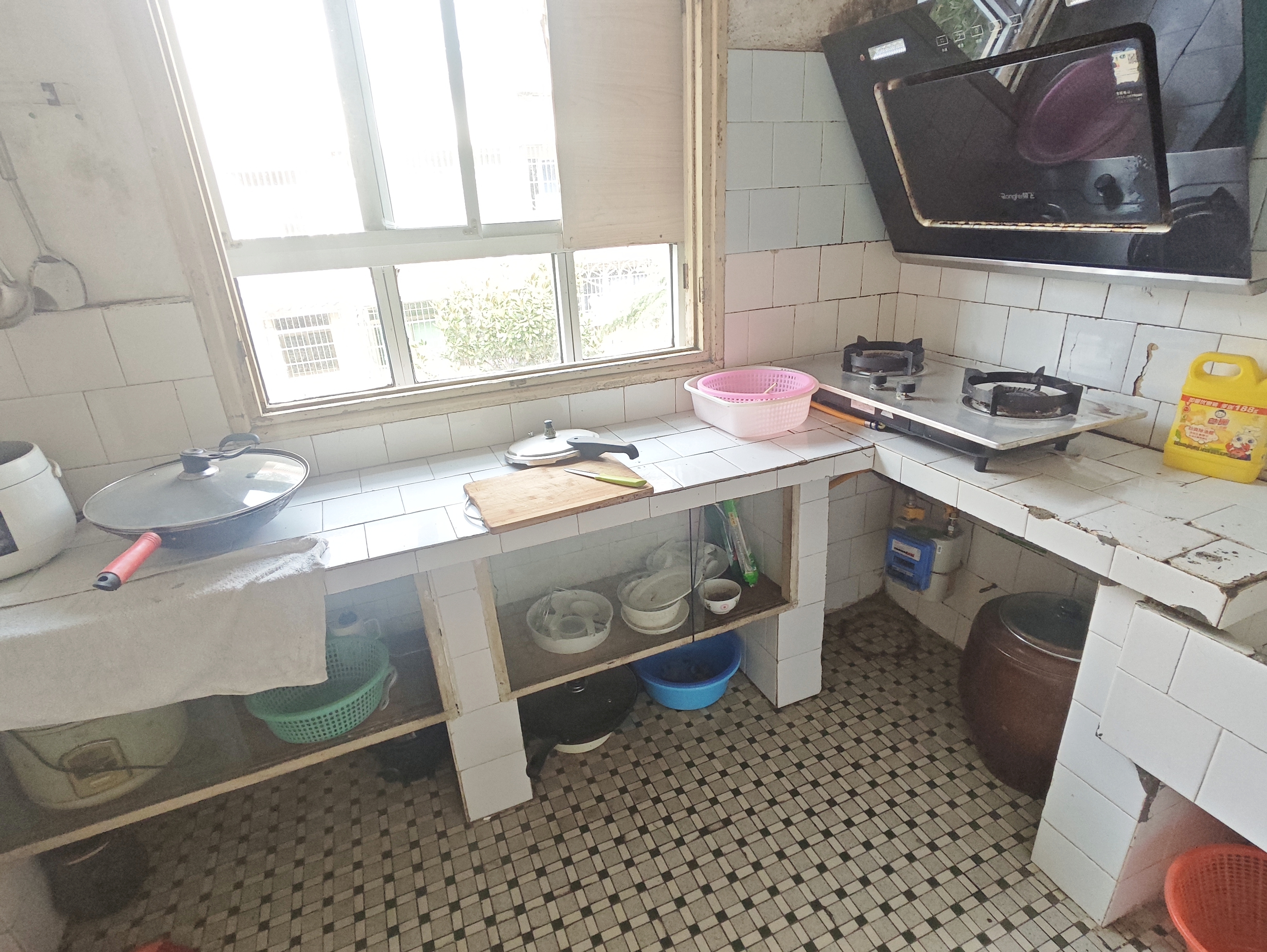 新河路排水处宿舍 2室1厅1卫 1400.0元/月 新河路排水处宿舍 2室1厅1卫 1400.0元/月室内图