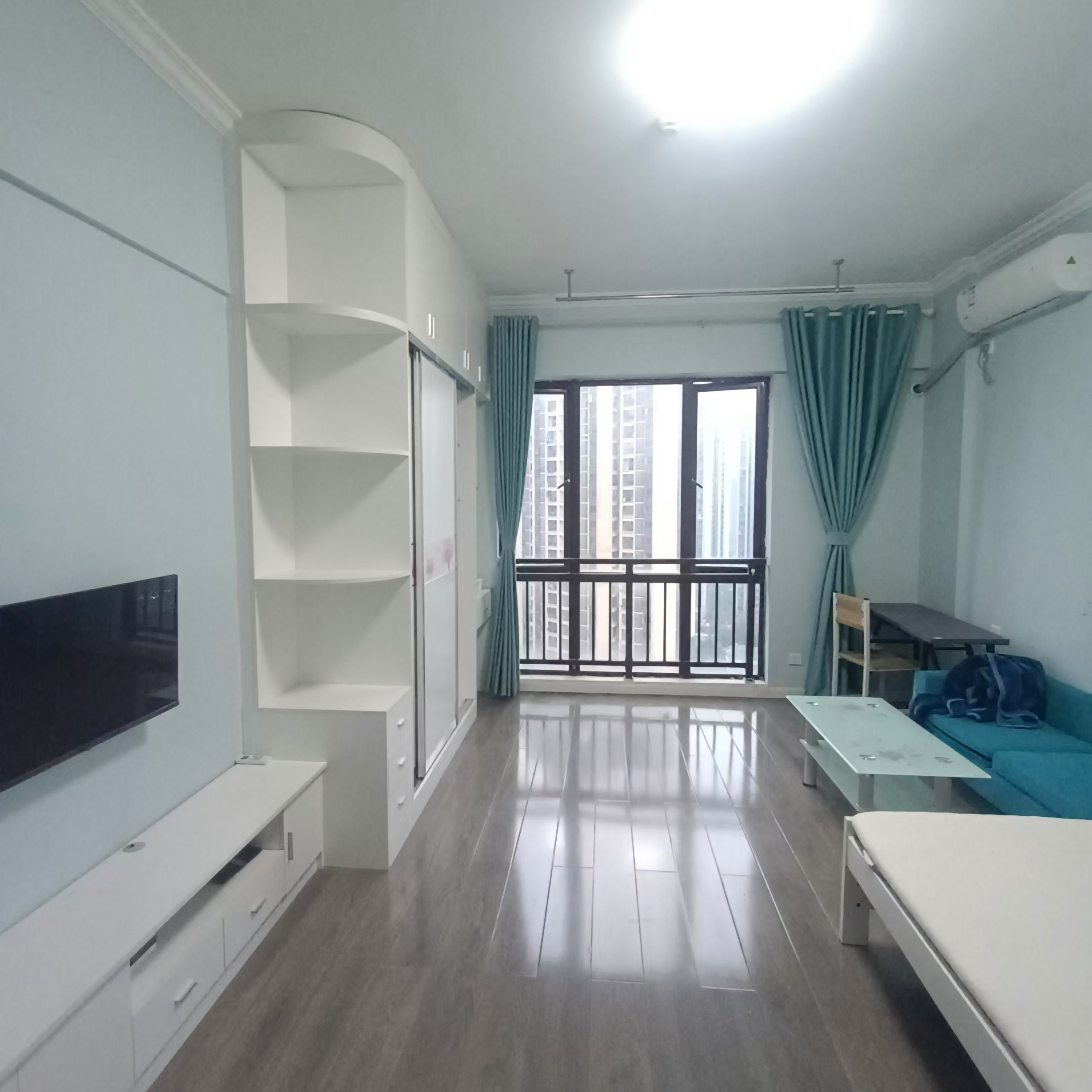 梅溪鑫苑名家 1室1厅1卫 1400.0元/月 梅溪鑫苑名家 1室1厅1卫 1400.0元/月室内图