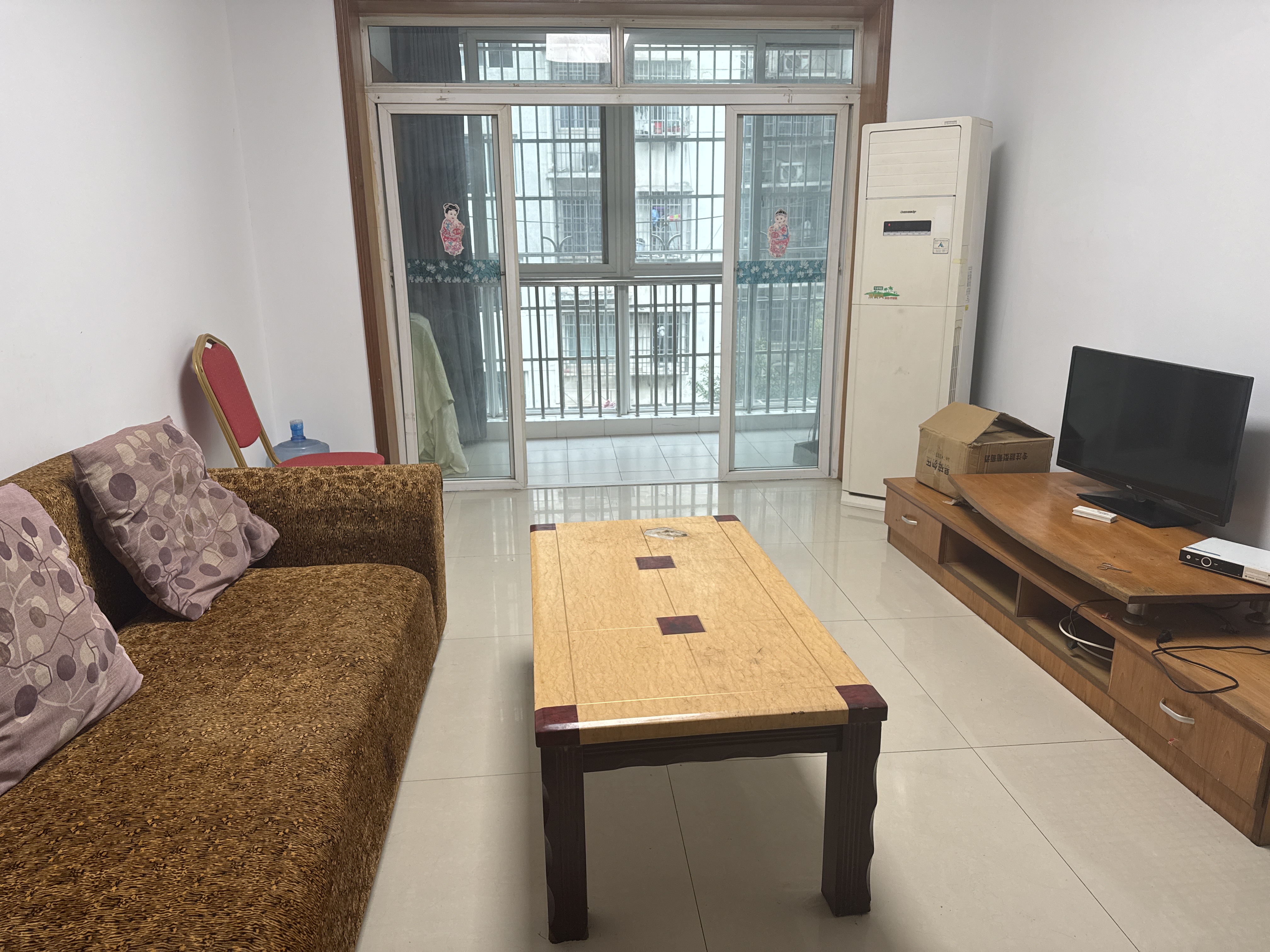 刀剪厂住宅小区 3室2厅2卫 1600.0元/月 刀剪厂住宅小区 3室2厅2卫 1600.0元/月室内图