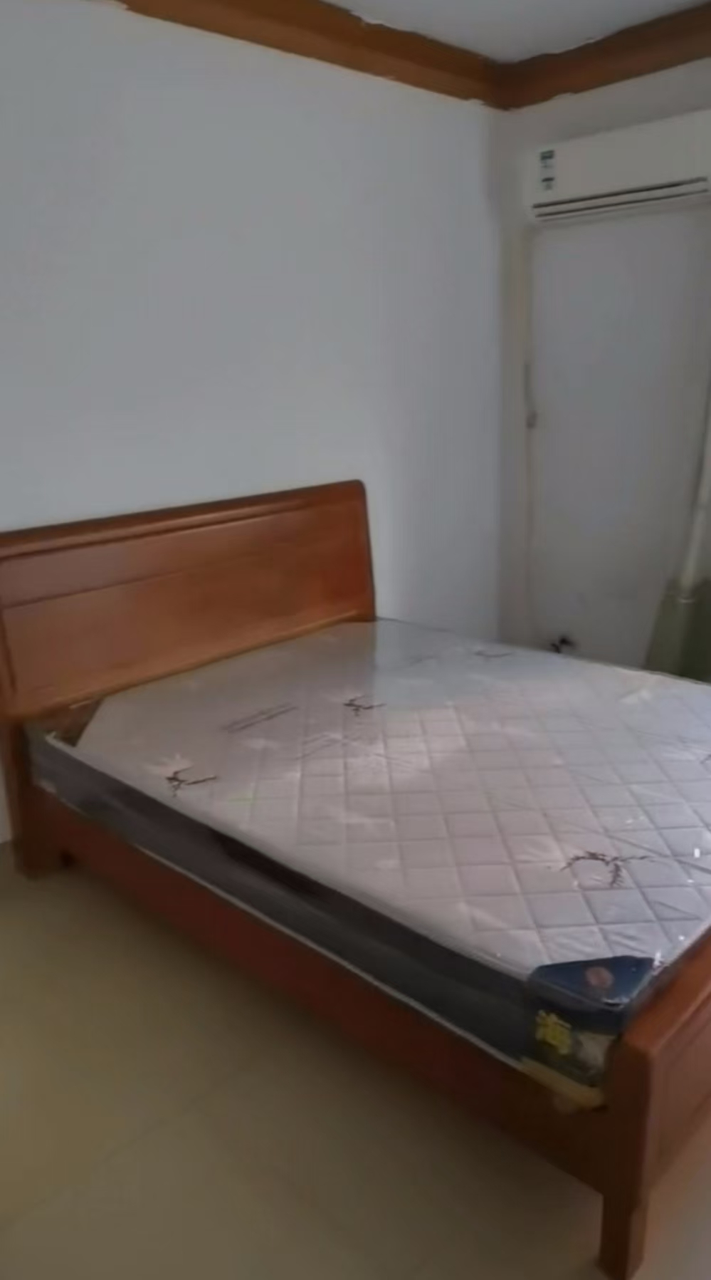 东进小区 4室2厅1卫 2100.0元/月 东进小区 4室2厅1卫 2100.0元/月室内图