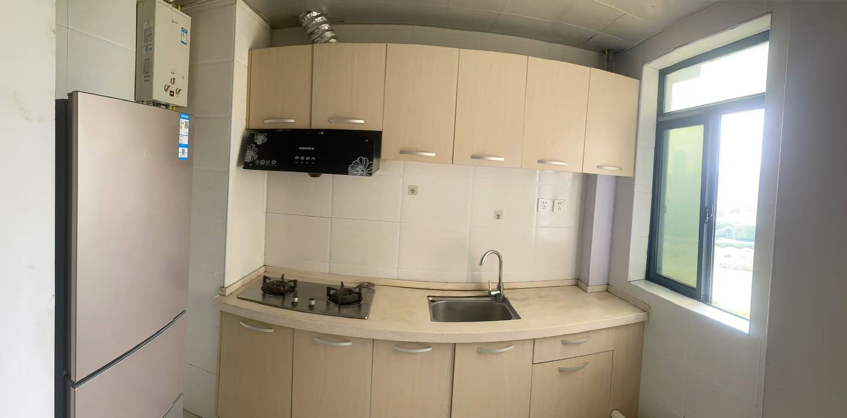 江河双水湾 3室2厅1卫 2500.0元/月 江河双水湾 3室2厅1卫 2500.0元/月室内图