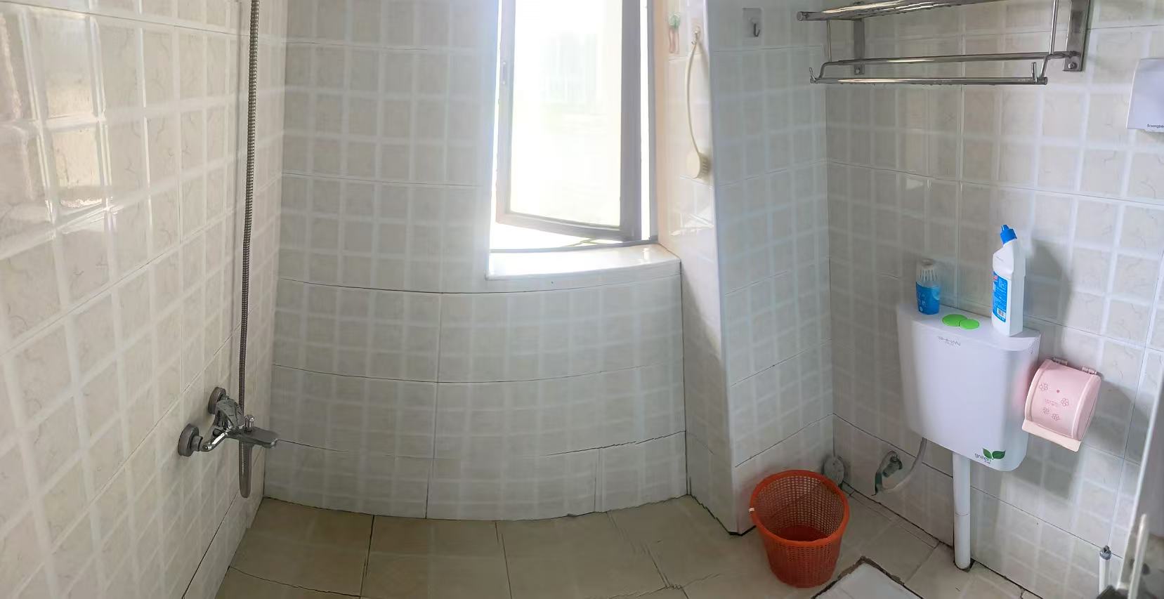 江河双水湾 3室2厅1卫 2500.0元/月 江河双水湾 3室2厅1卫 2500.0元/月室内图