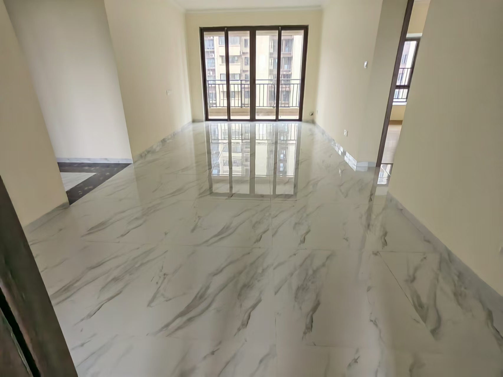 碧桂园公园壹号(凯怡茗苑) 3室2厅1卫 1600.0元/月 碧桂园公园壹号(凯怡茗苑) 3室2厅1卫 1600.0元/月室内图