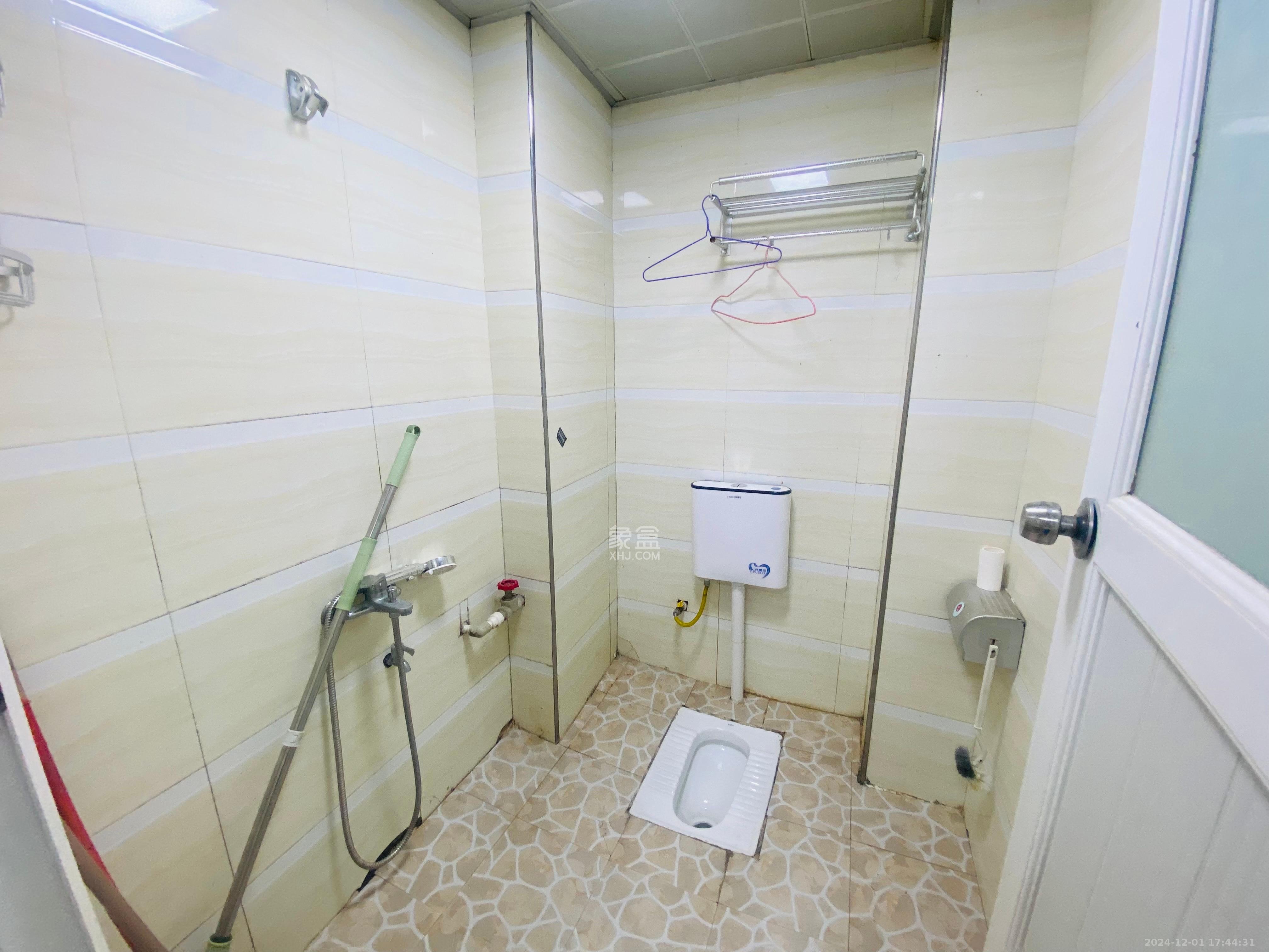 恒丰天湘华庭 1室1厅1卫 1700.0元/月 恒丰天湘华庭 1室1厅1卫 1700.0元/月室内图