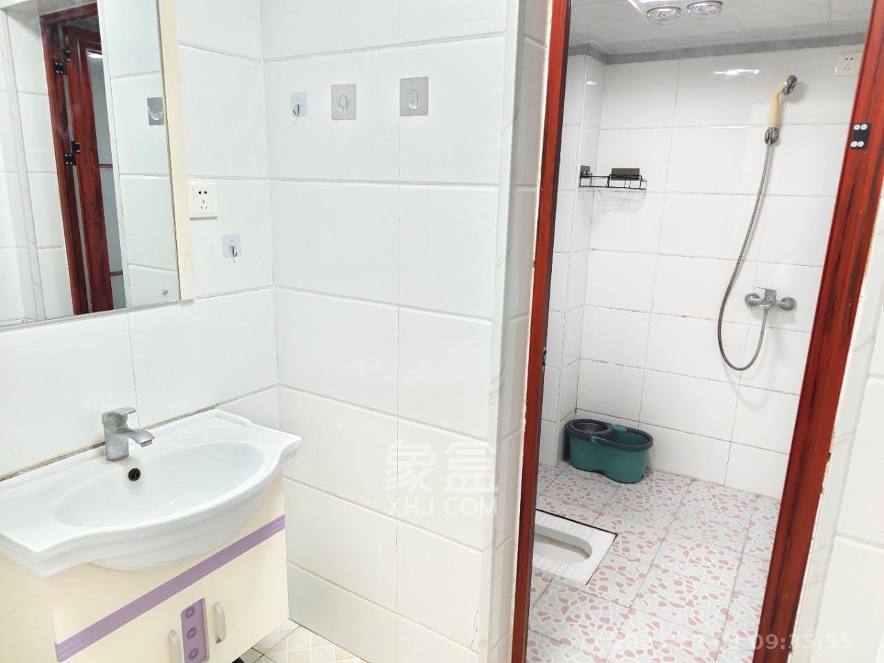 洋湖景园 2室1厅1卫 2000.0元/月 洋湖景园 2室1厅1卫 2000.0元/月室内图