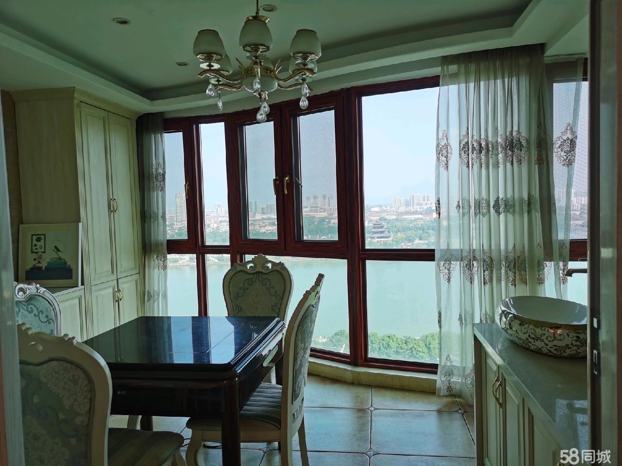 博达江洲花园  3室2厅2卫    2500.0元/月 博达江洲花园  3室2厅2卫    2500.0元/月室内图