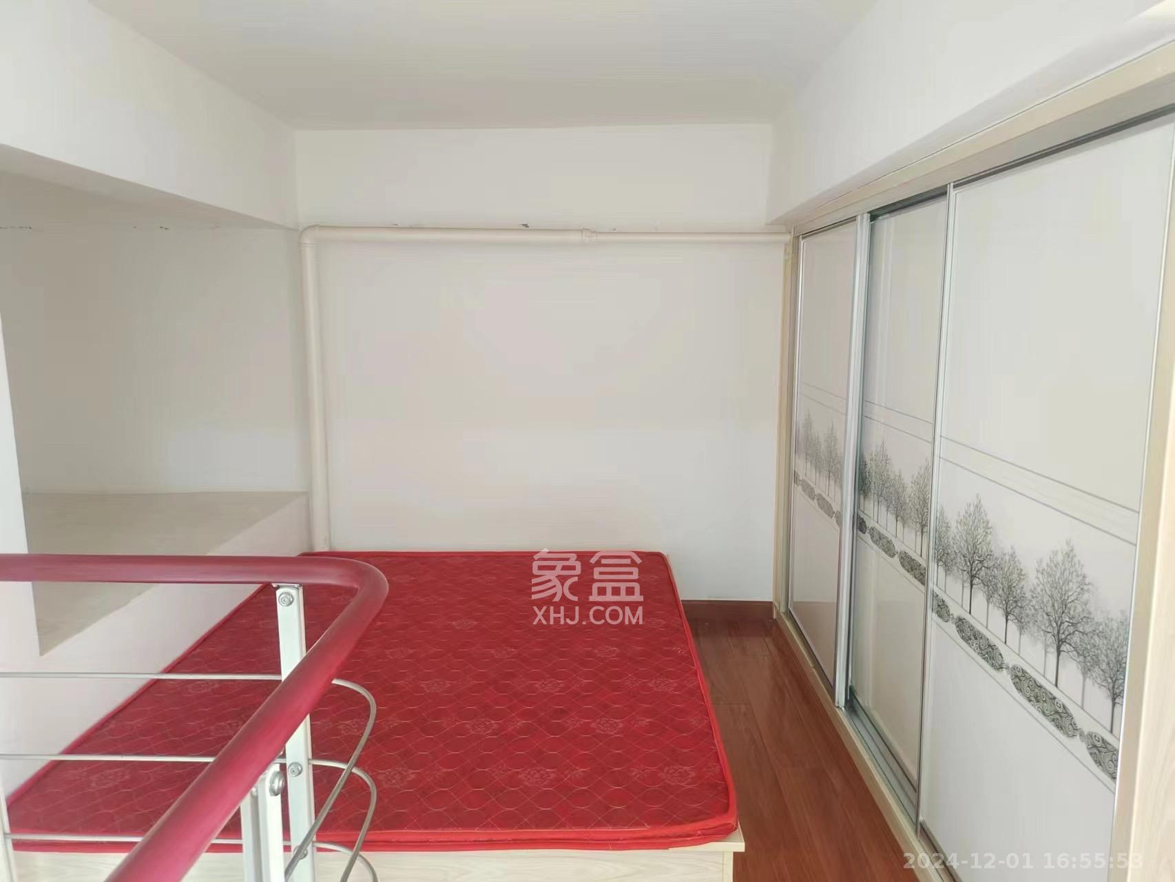 洋湖时代  2室2厅2卫   2500.00元/月室内图