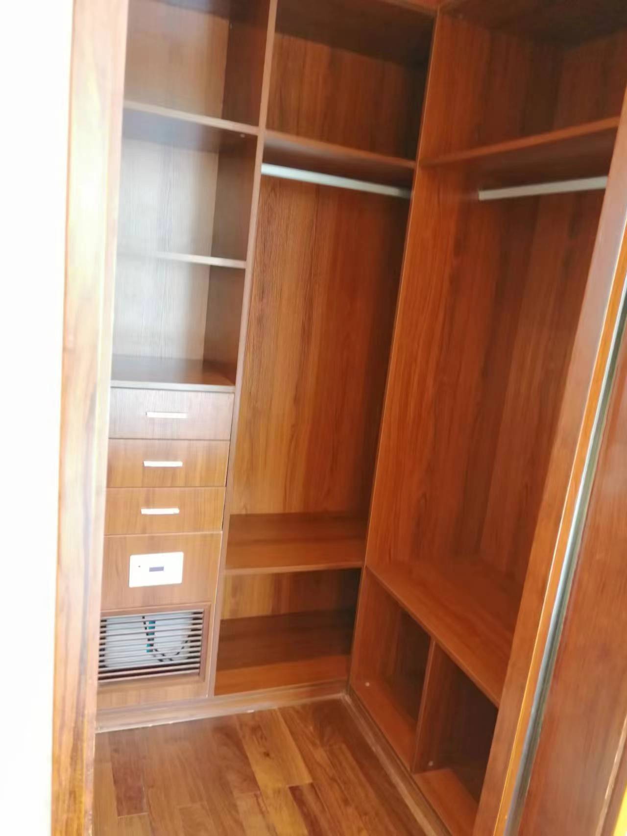 开维生态城  2室2厅1卫    155.0万 开维生态城  2室2厅1卫    155.0万客厅