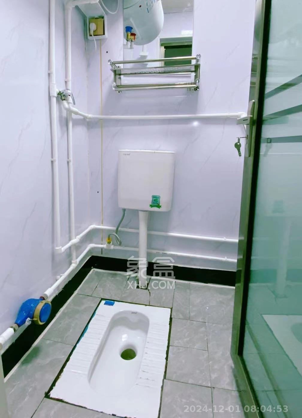 湘江世纪城星江苑 1室2厅2卫 800.0元/月 湘江世纪城星江苑 1室2厅2卫 800.0元/月室内图