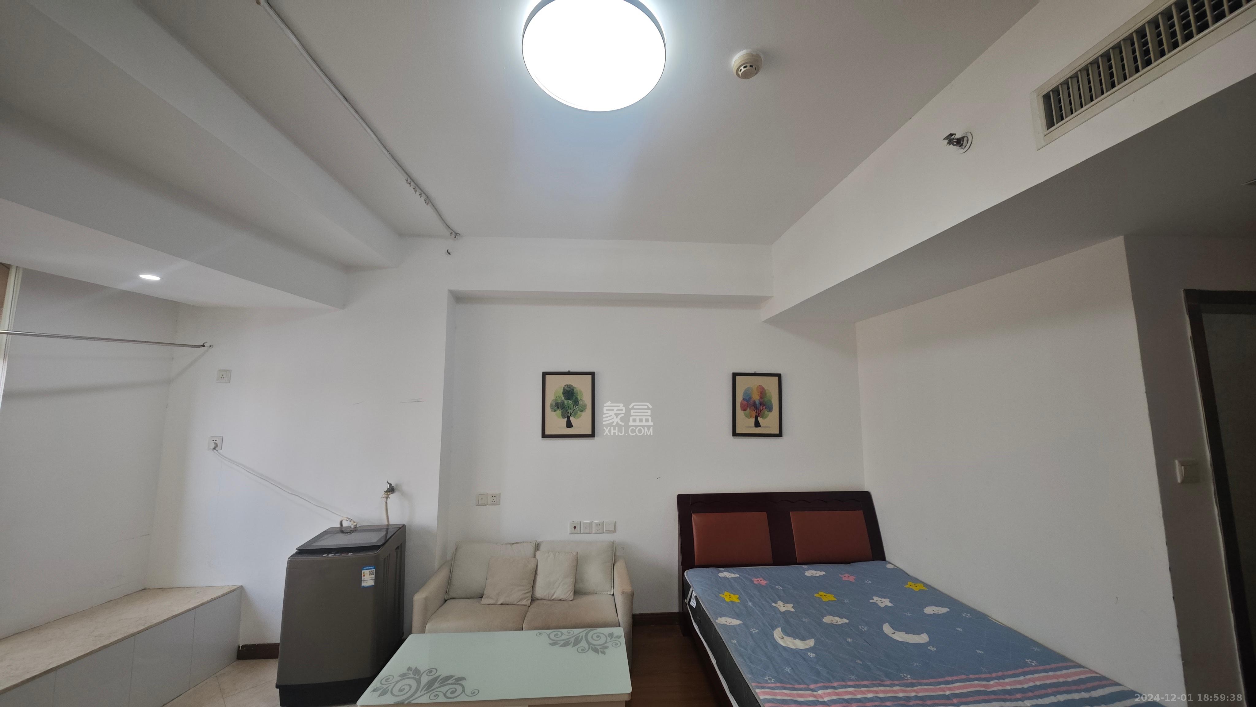 泉昇同福大厦 1室1厅1卫 1300.0元/月 泉昇同福大厦 1室1厅1卫 1300.0元/月室内图