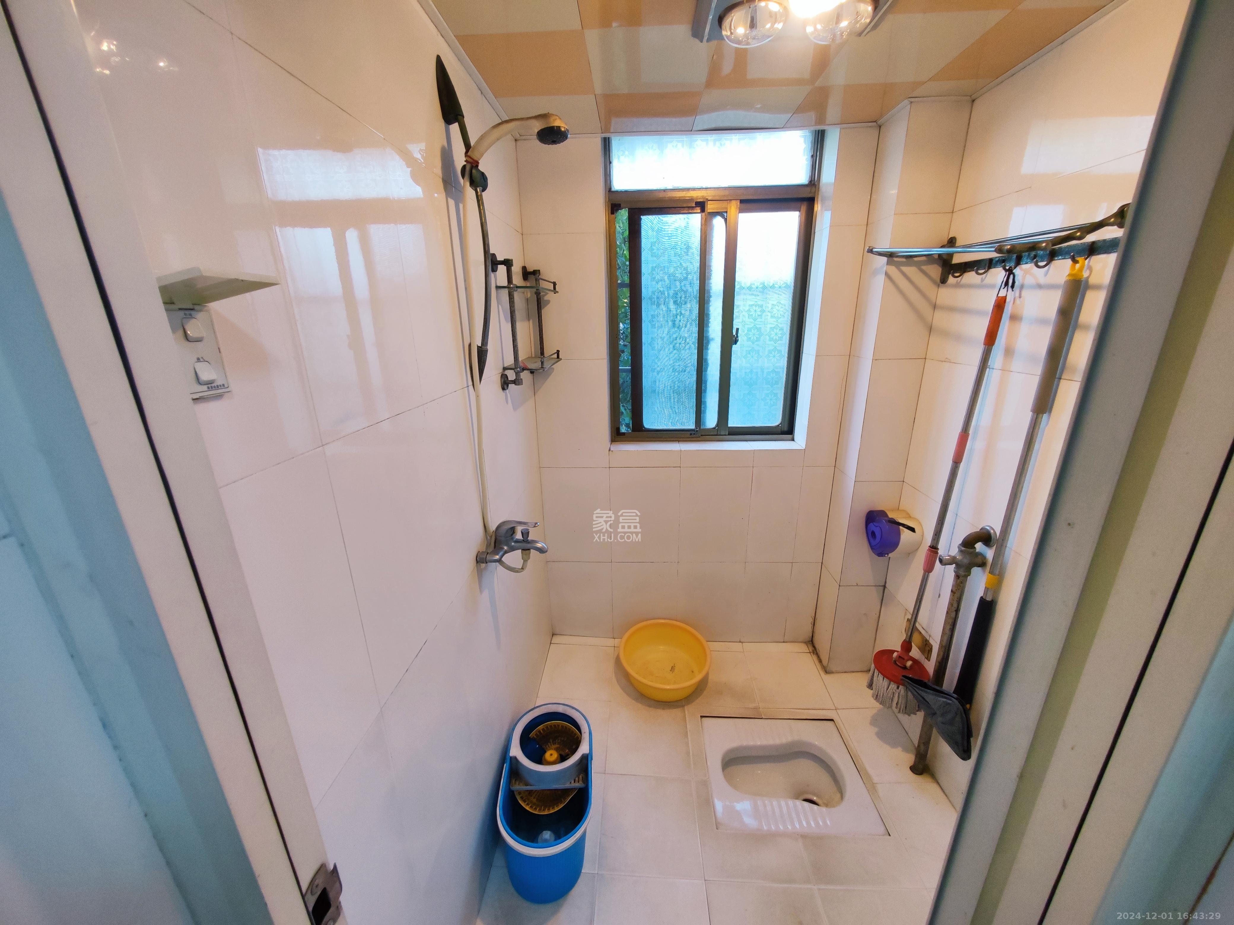 景香苑 3室2厅2卫 2200.0元/月 景香苑 3室2厅2卫 2200.0元/月室内图