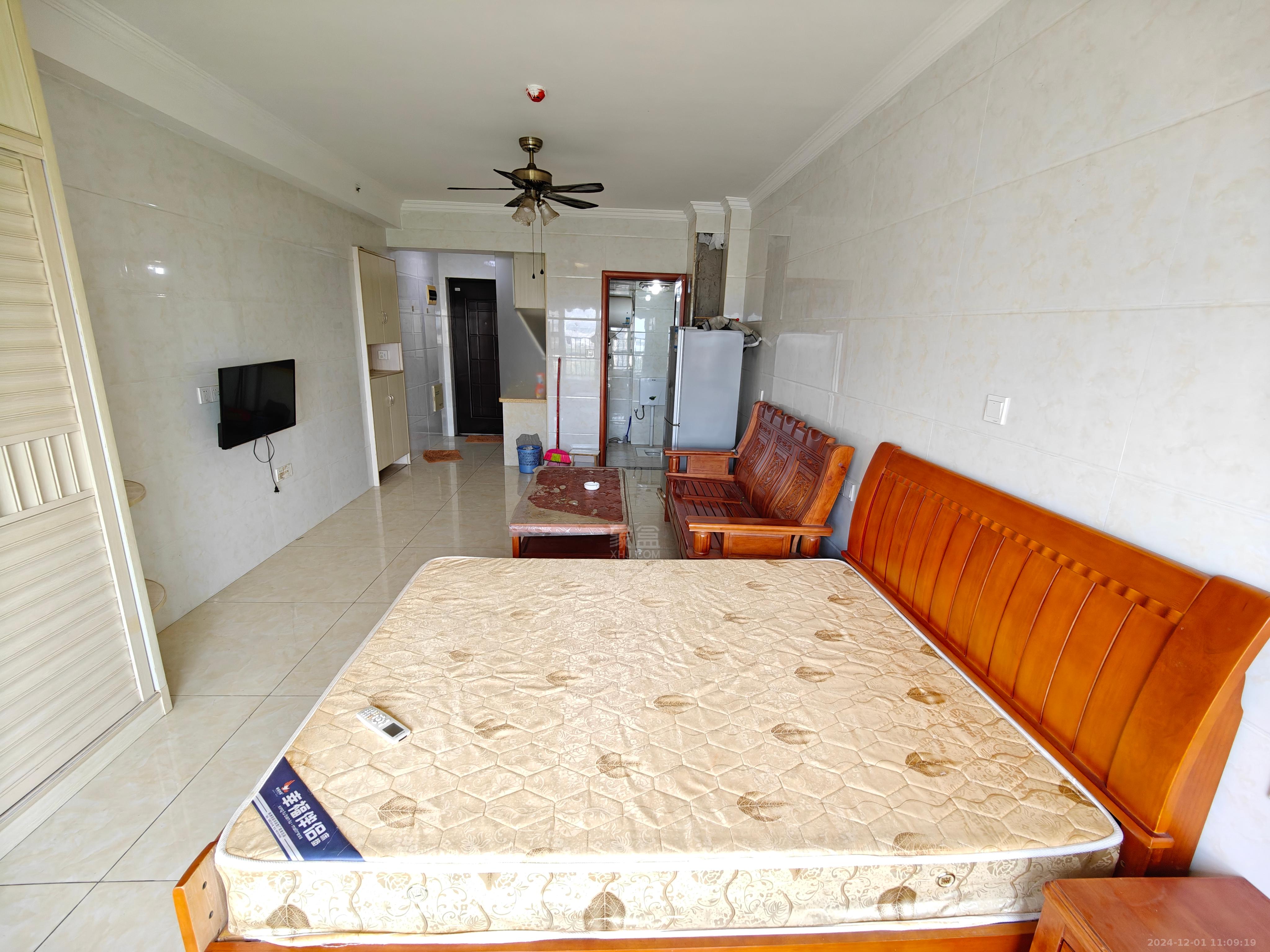 美的城三期 1室1厅1卫 1000.0元/月 美的城三期 1室1厅1卫 1000.0元/月室内图