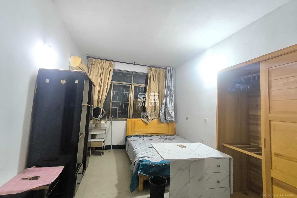 南沙井散盘 1室0厅1卫 1000.0元/月 南沙井散盘 1室0厅1卫 1000.0元/月室内图