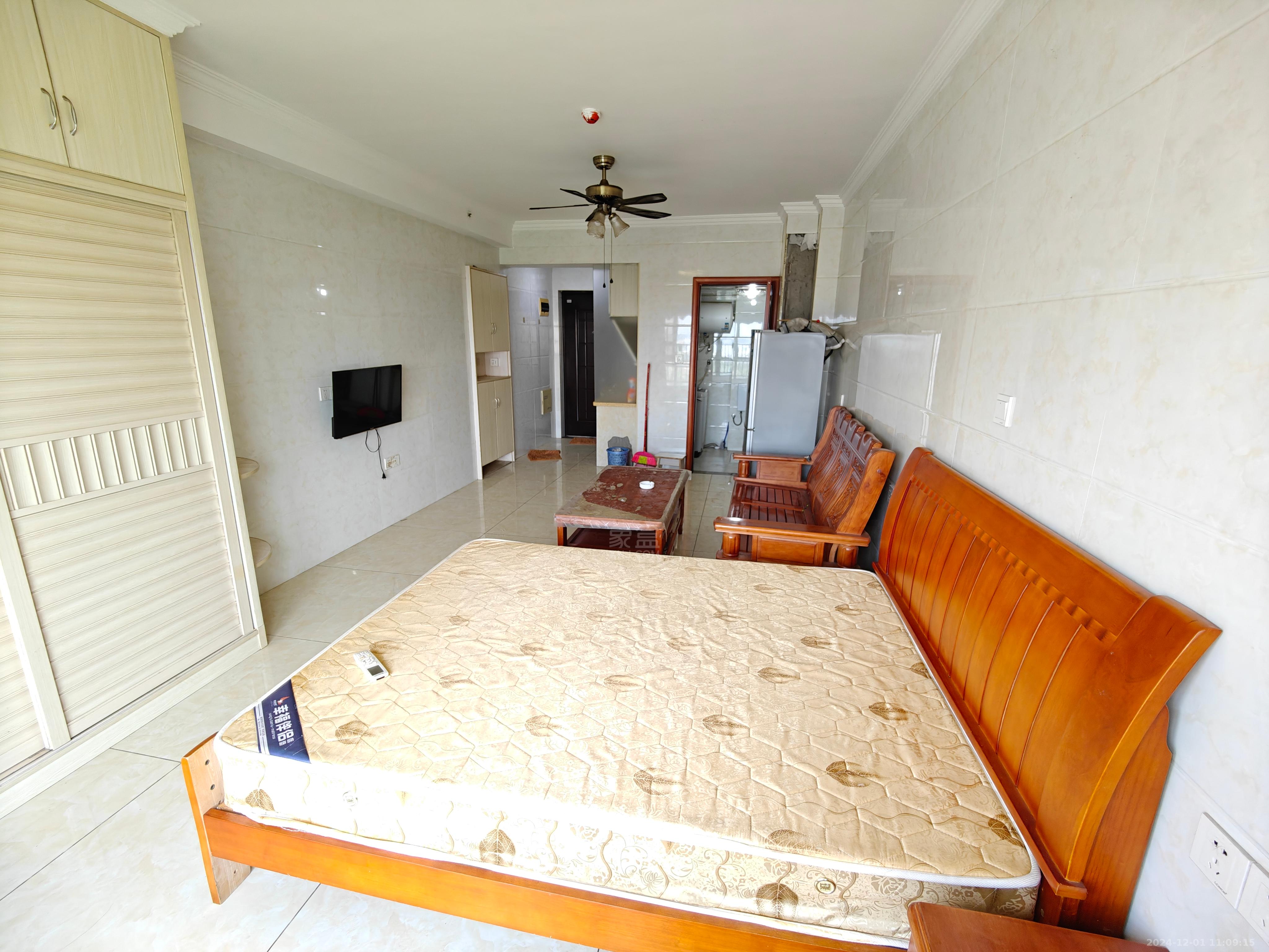 美的城三期 1室1厅1卫 1000.0元/月 美的城三期 1室1厅1卫 1000.0元/月室内图