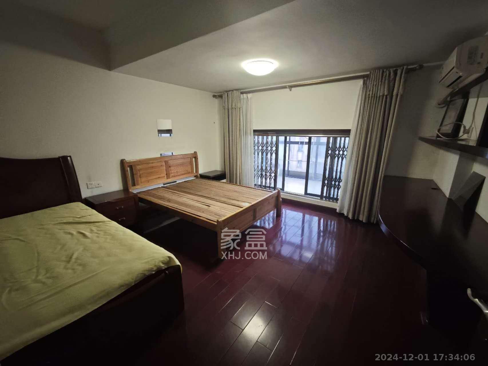 中城丽景香山园 4室2厅2卫 3500.0元/月 中城丽景香山园 4室2厅2卫 3500.0元/月室内图