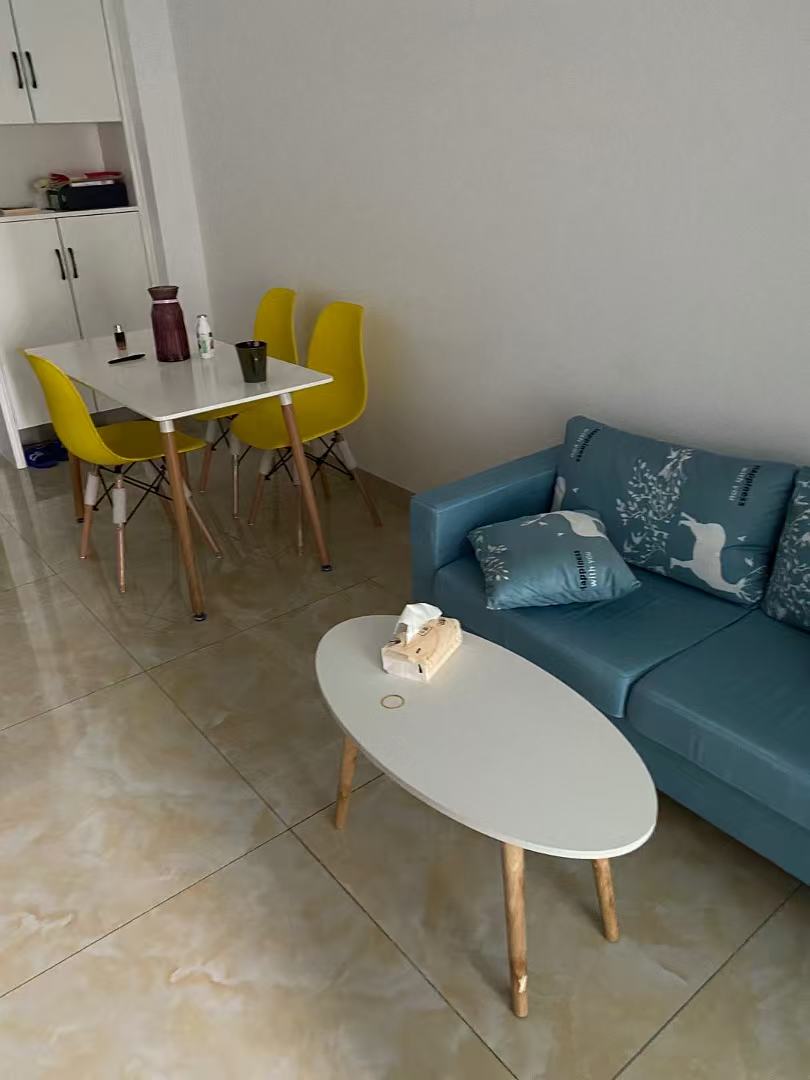 百弘学府城 1室1厅1卫 1000.0元/月 百弘学府城 1室1厅1卫 1000.0元/月室内图