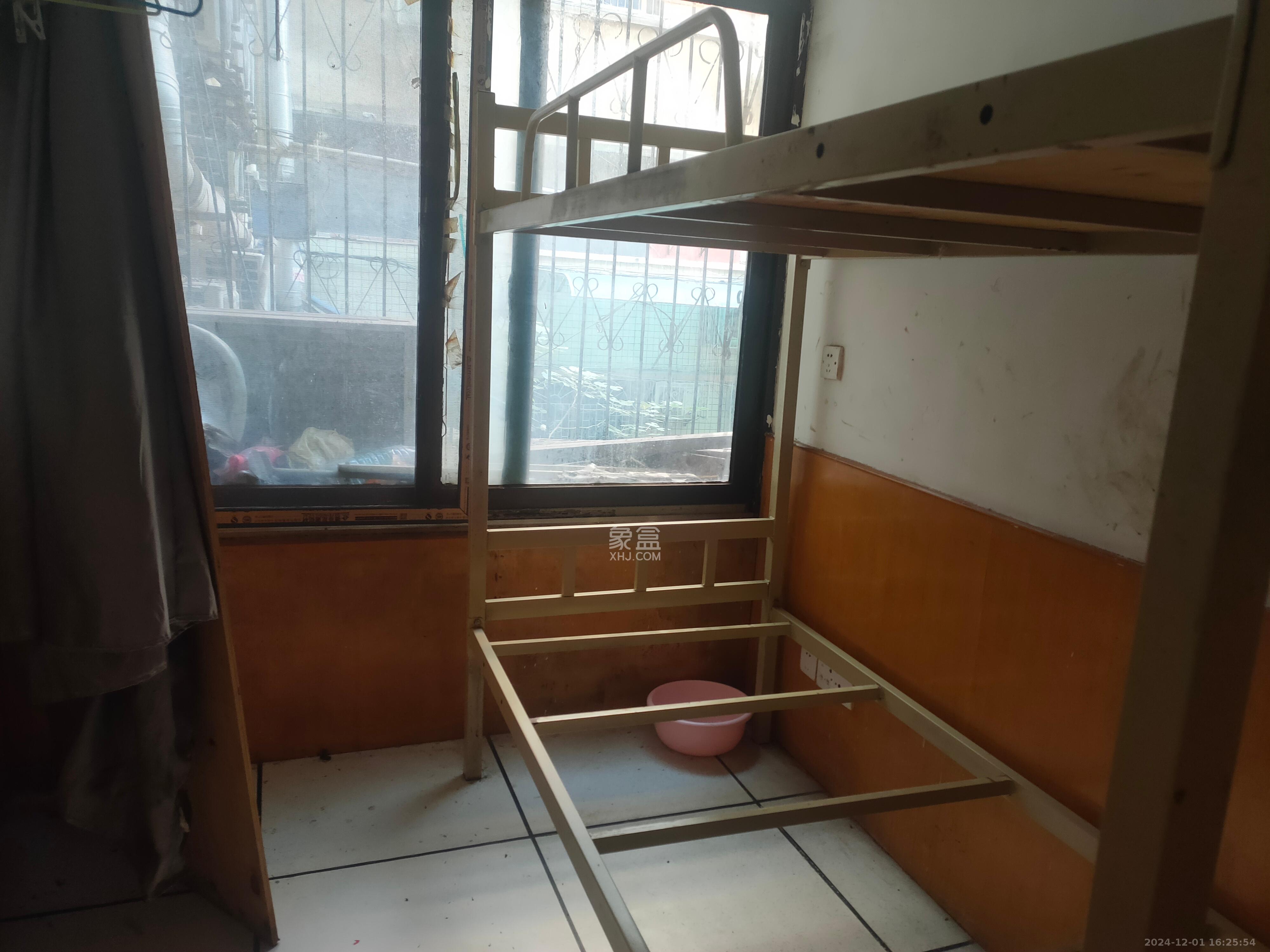 文体宿舍 3室1厅1卫 1900.0元/月 文体宿舍 3室1厅1卫 1900.0元/月室内图