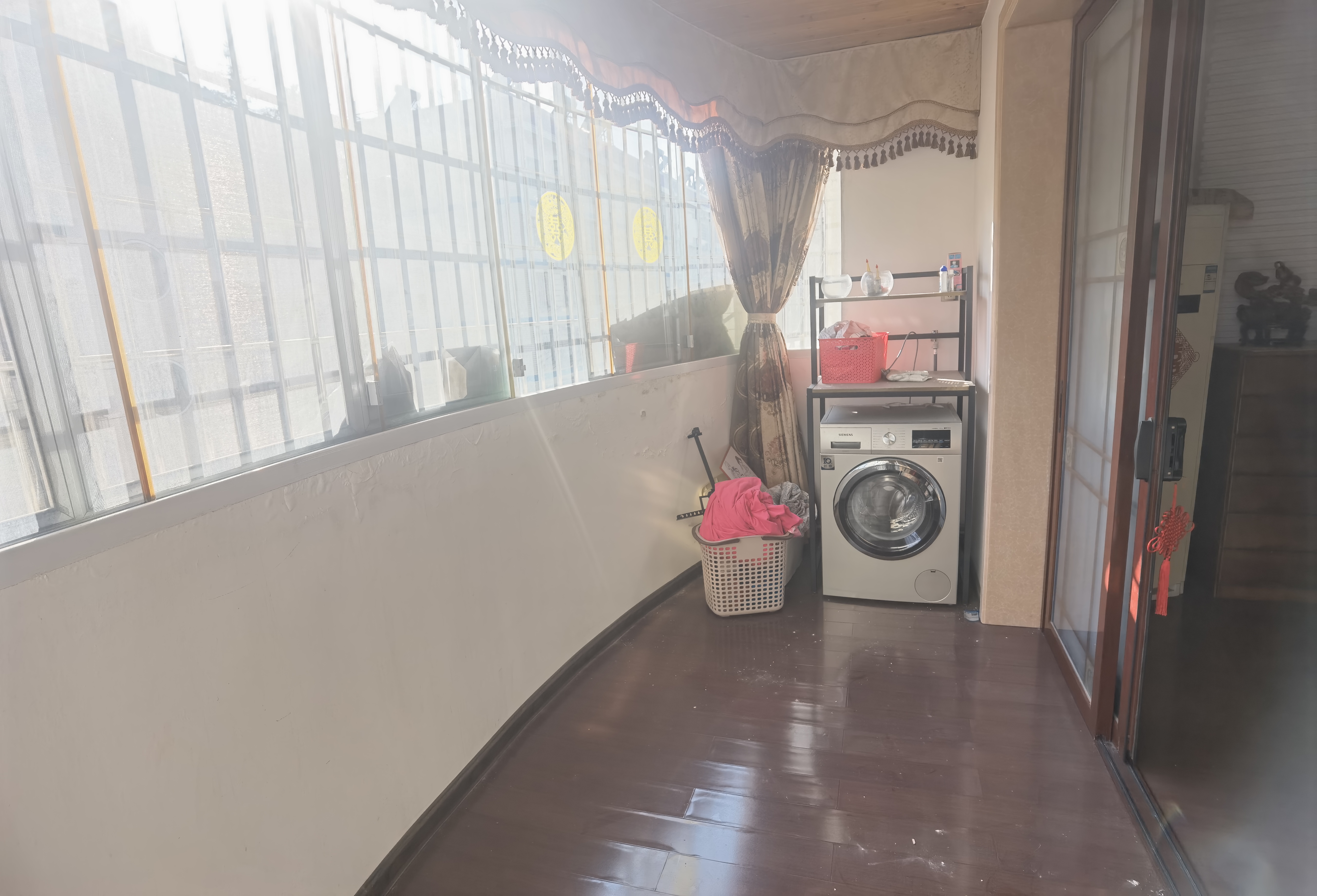 世纪花园  3室2厅2卫    54.8万 世纪花园  3室2厅2卫    54.8万客厅