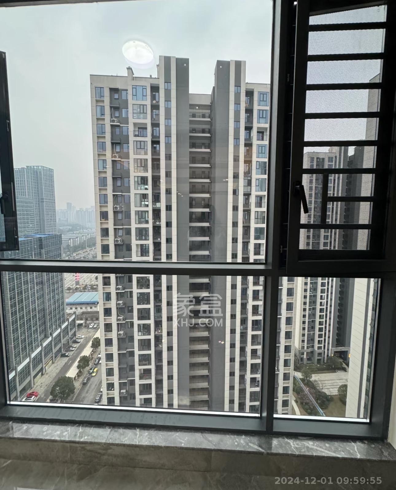 梅溪枫林  3室2厅2卫    3200.0元/月室内图