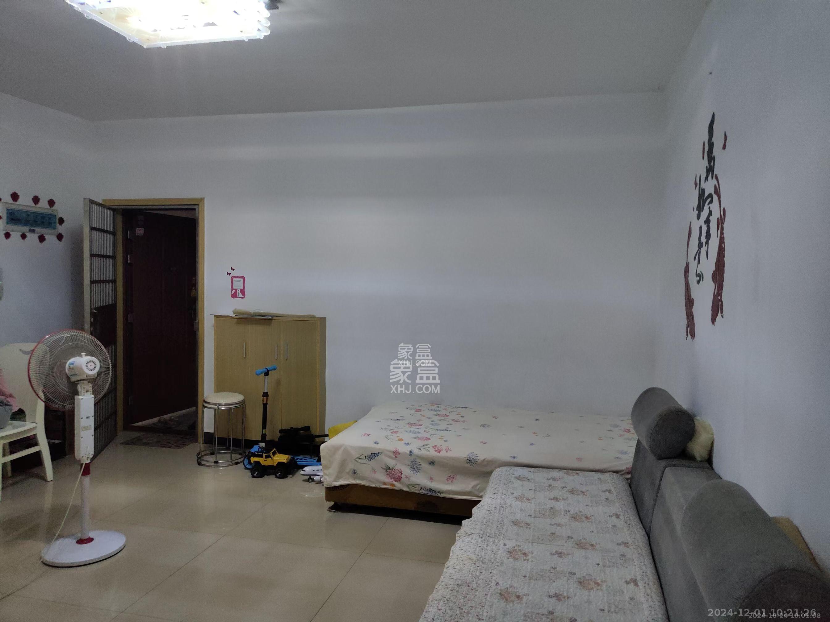 君悦紫园 1室1厅1卫 2400.0元/月 君悦紫园 1室1厅1卫 2400.0元/月室内图