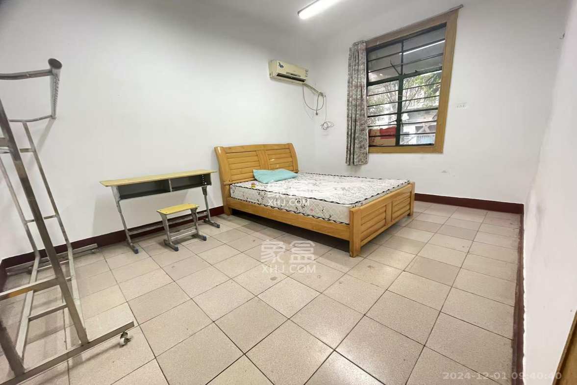 湖南省图书馆单位宿舍  3室1厅1卫    1500.0元/月 湖南省图书馆单位宿舍  3室1厅1卫    1500.0元/月室内图