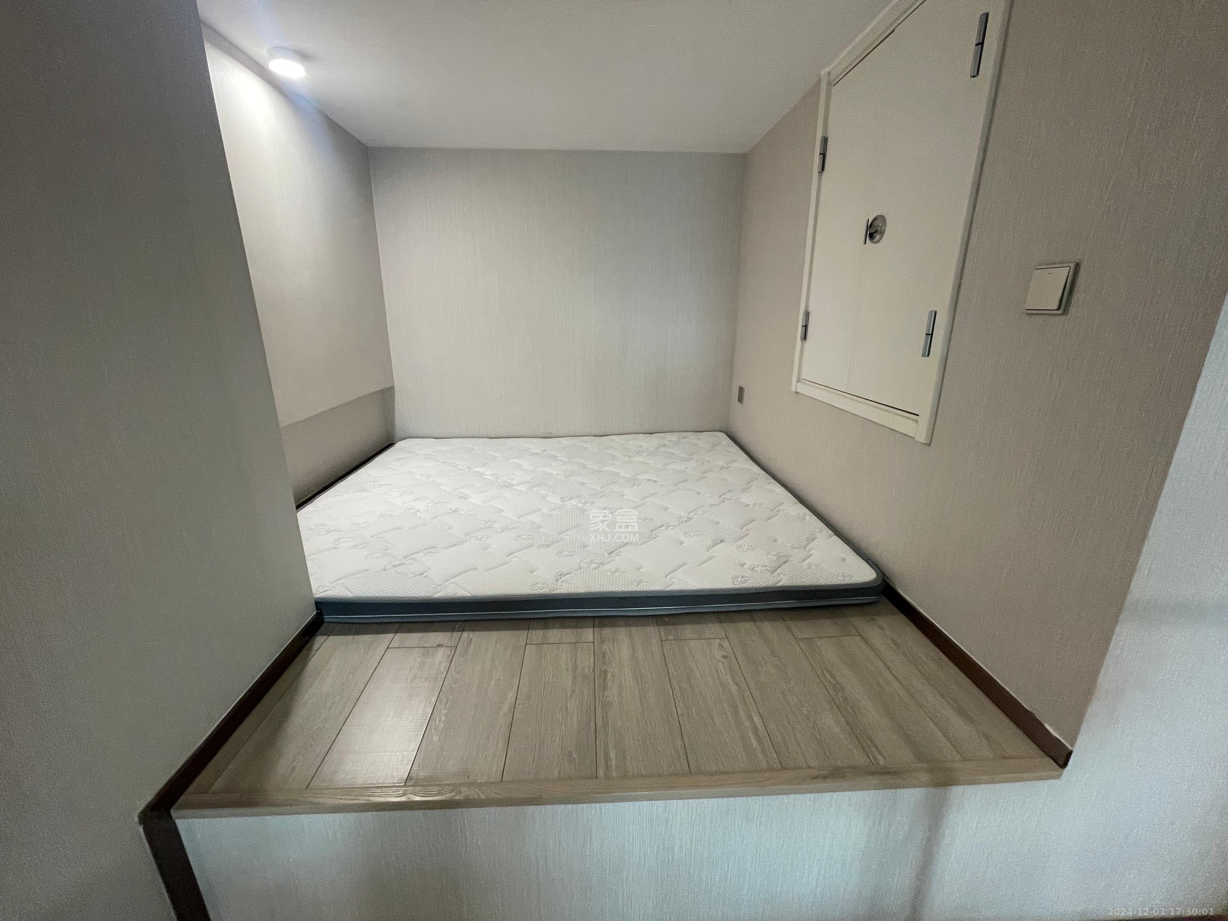 华远华时代  2室1厅1卫   3300.00元/月室内图