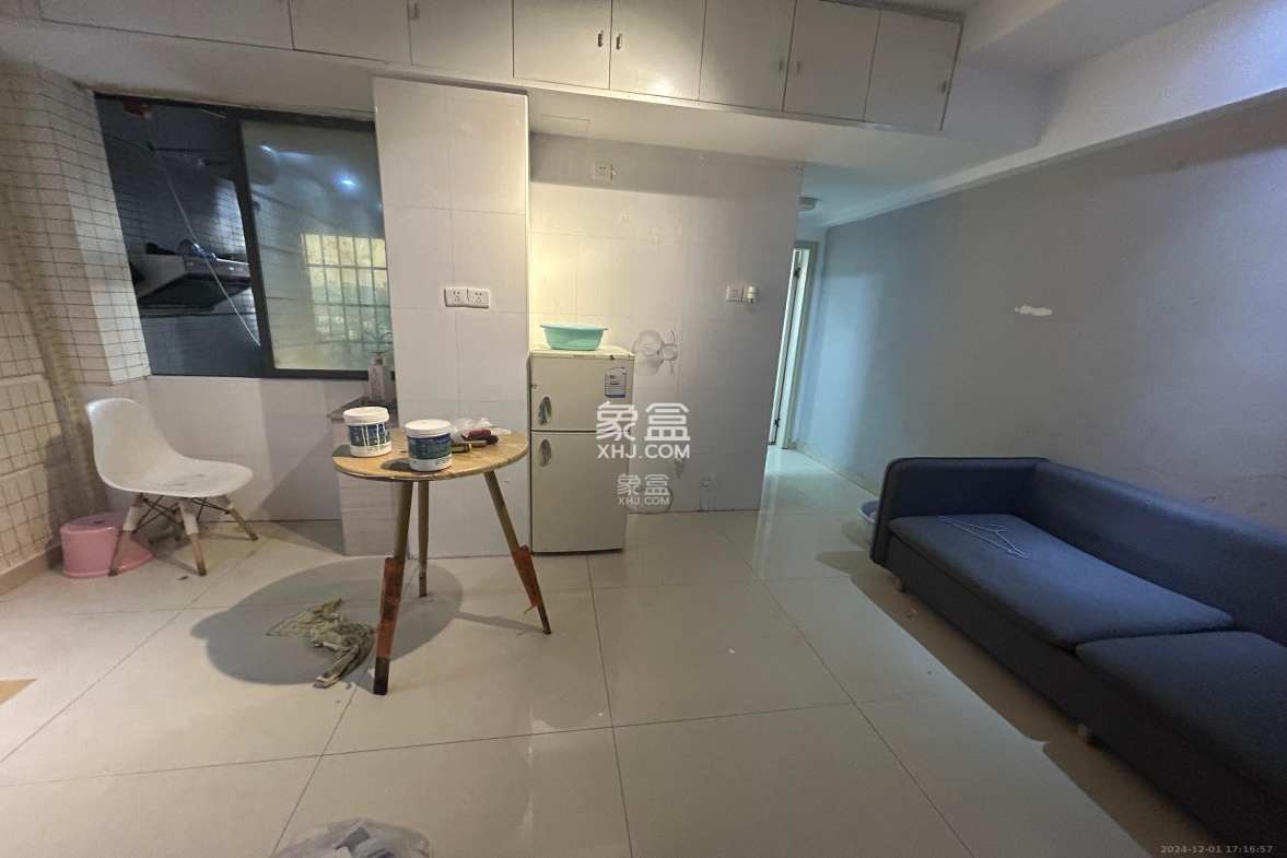 嘉顿新天地 1室1厅1卫 2300.0元/月 嘉顿新天地 1室1厅1卫 2300.0元/月室内图