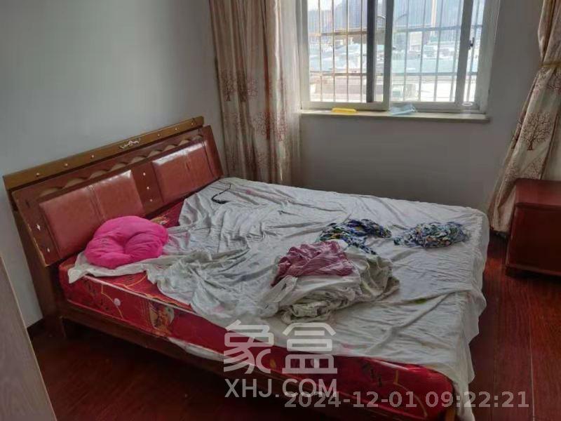 洋湖景园  3室2厅2卫    2900.0元/月室内图