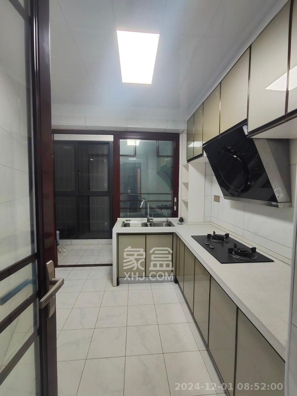 海德公园 4室2厅2卫 2800.0元/月 海德公园 4室2厅2卫 2800.0元/月室内图