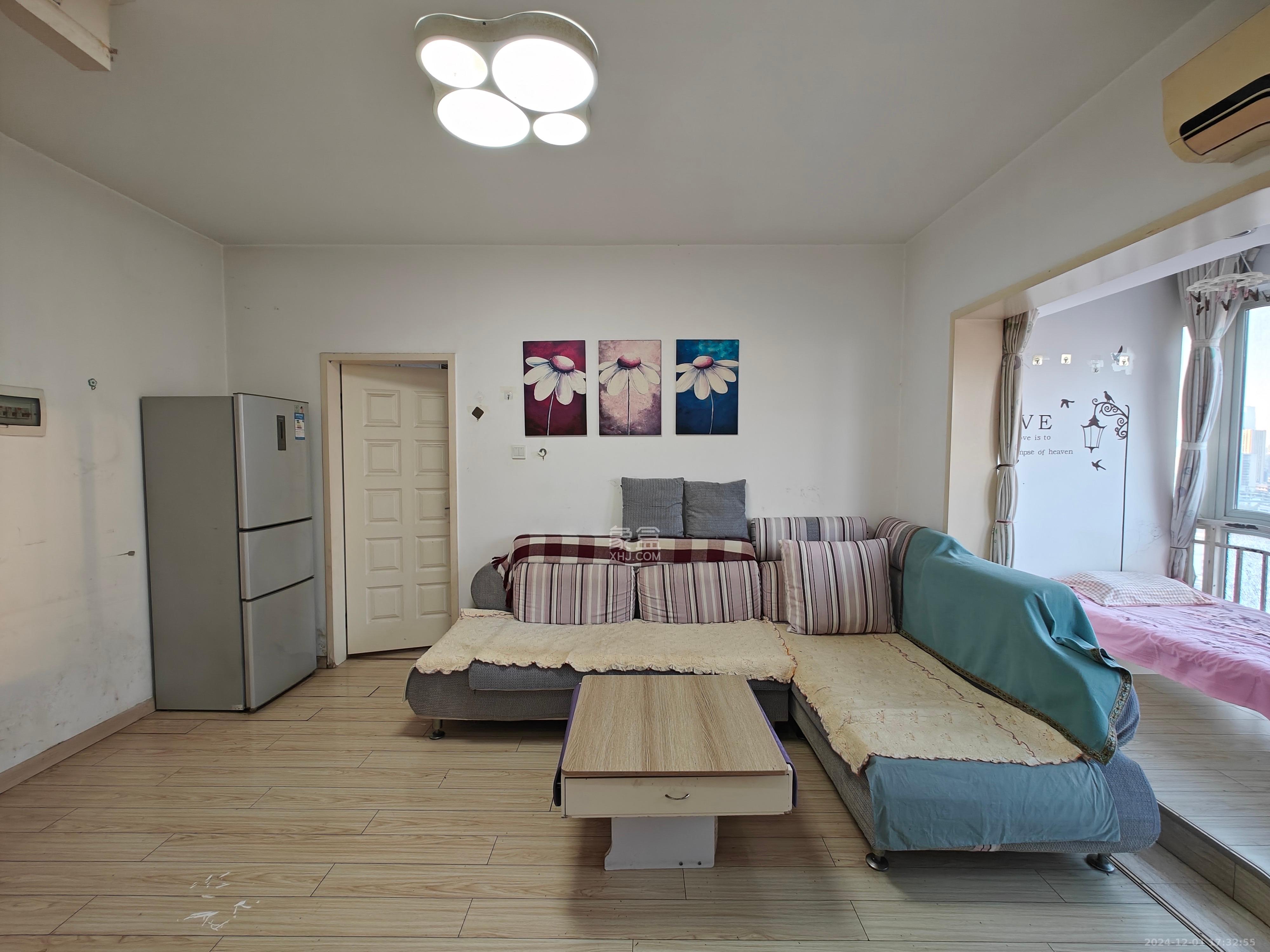 菁华源 1室1厅1卫 1800.0元/月 菁华源 1室1厅1卫 1800.0元/月室内图