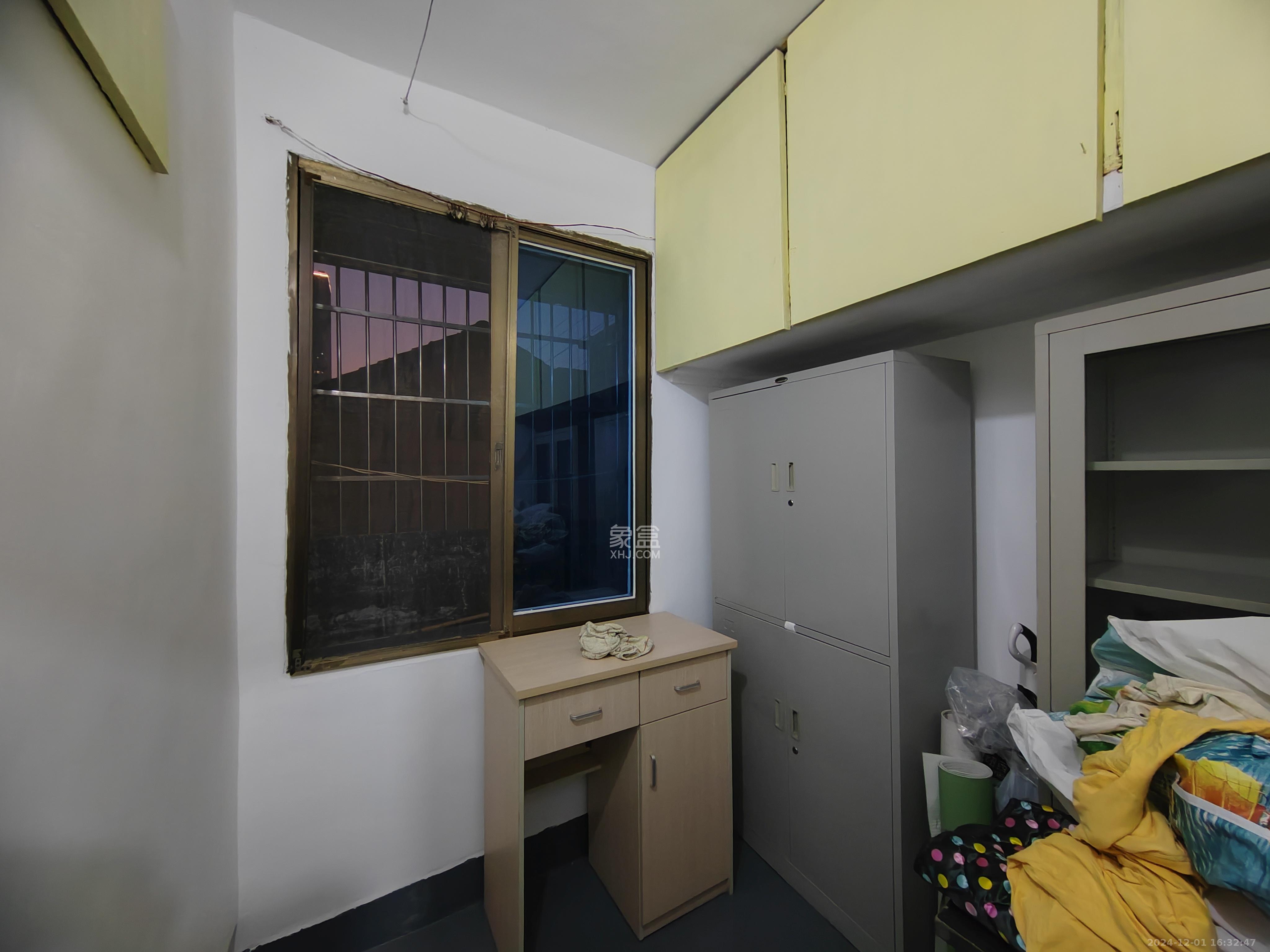 东风一村社区房(王家垅) 3室1厅1卫 1600.0元/月 东风一村社区房(王家垅) 3室1厅1卫 1600.0元/月室内图